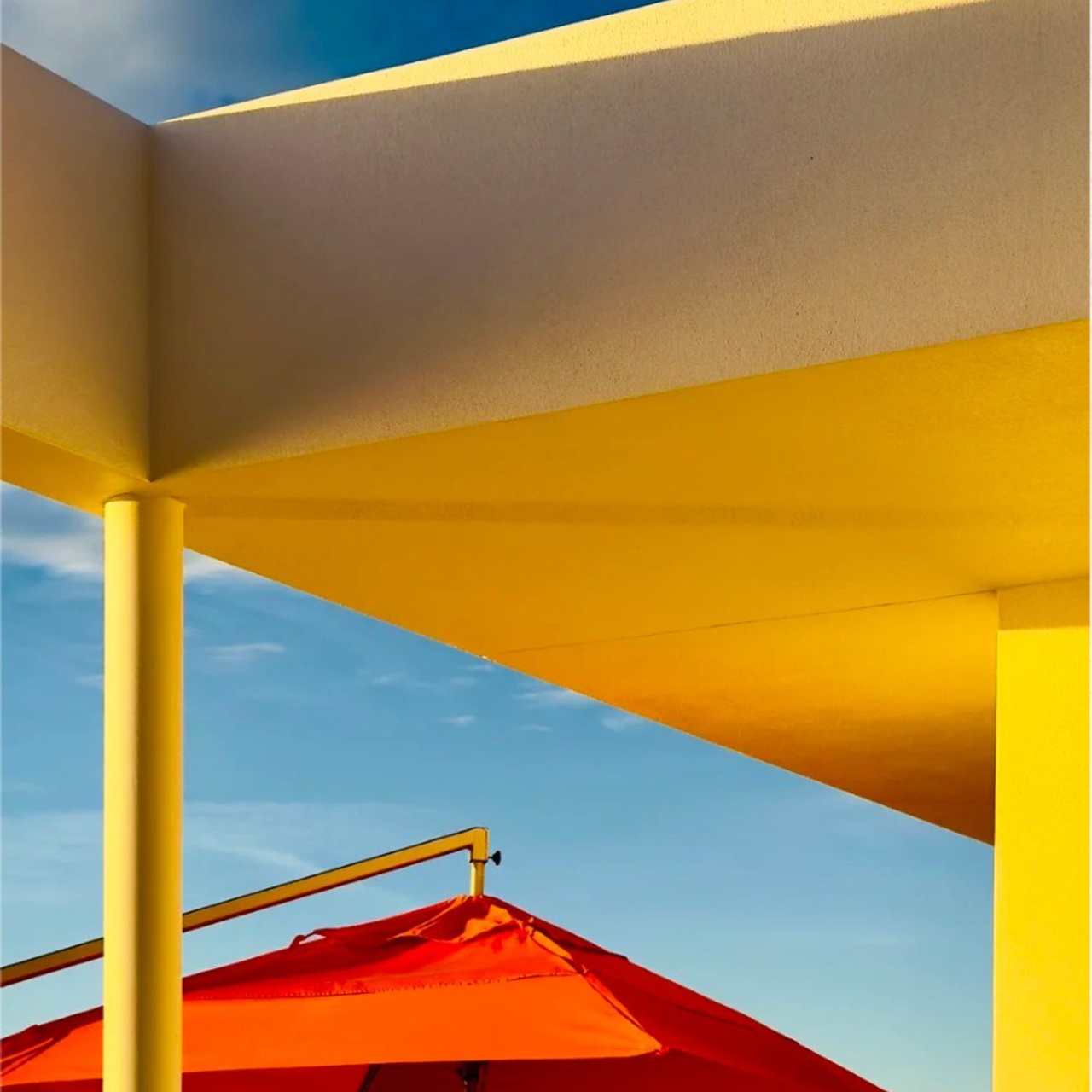 Iconic. Julia Kantor | Architecture & Abstract Photographer