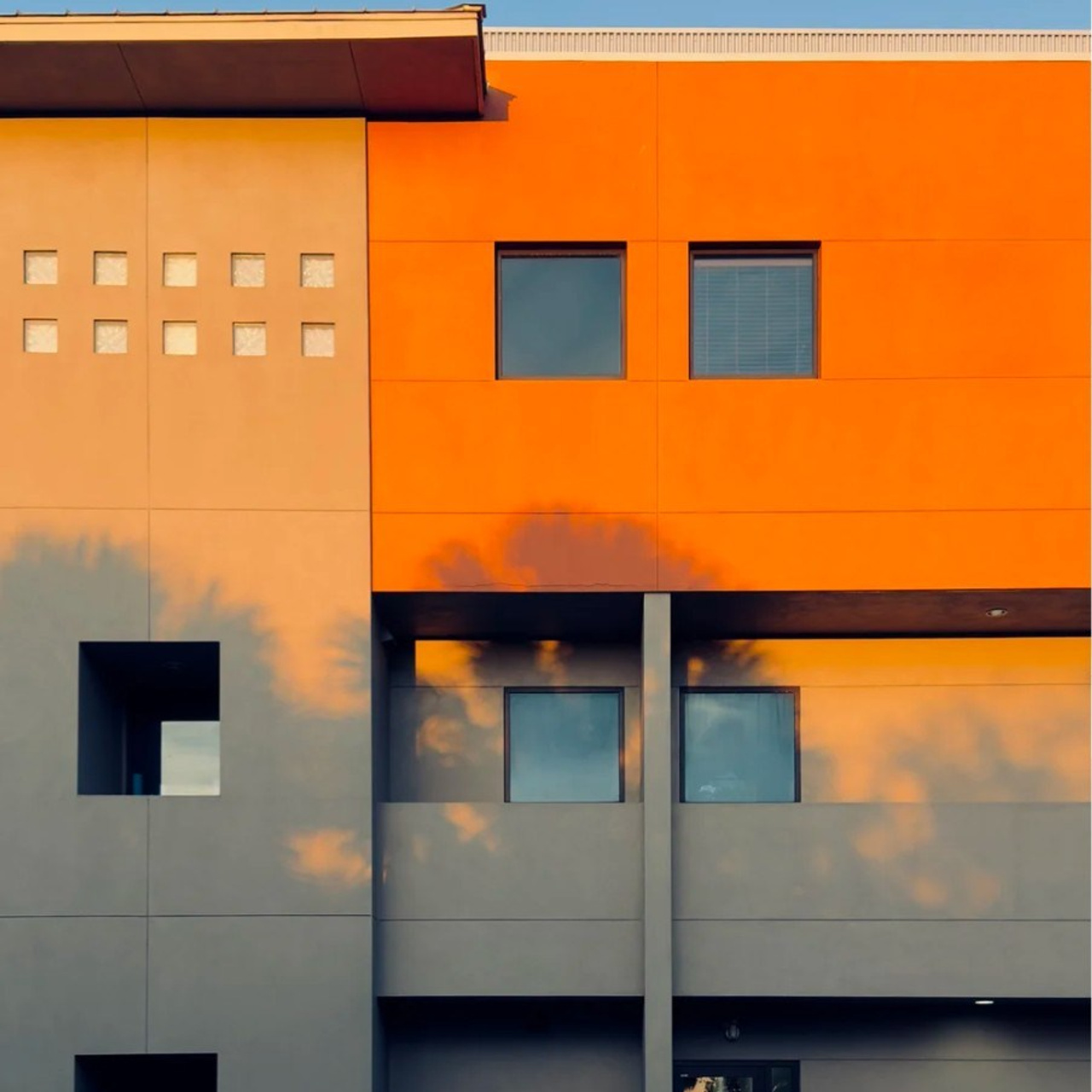 Iconic. Julia Kantor | Architecture & Abstract Photographer
