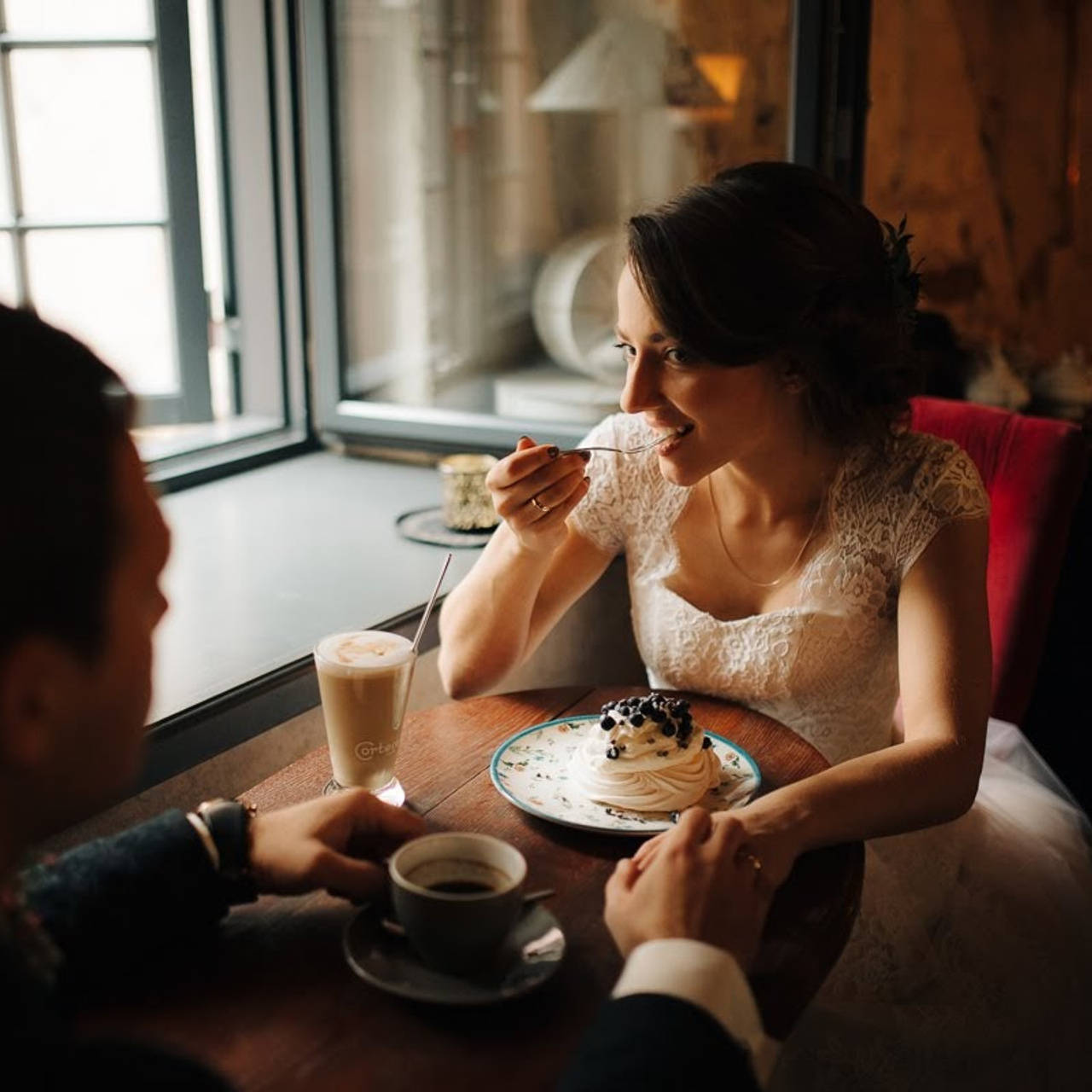 KĀZAS RUDENĪ UN KARSTU KAPUČINO