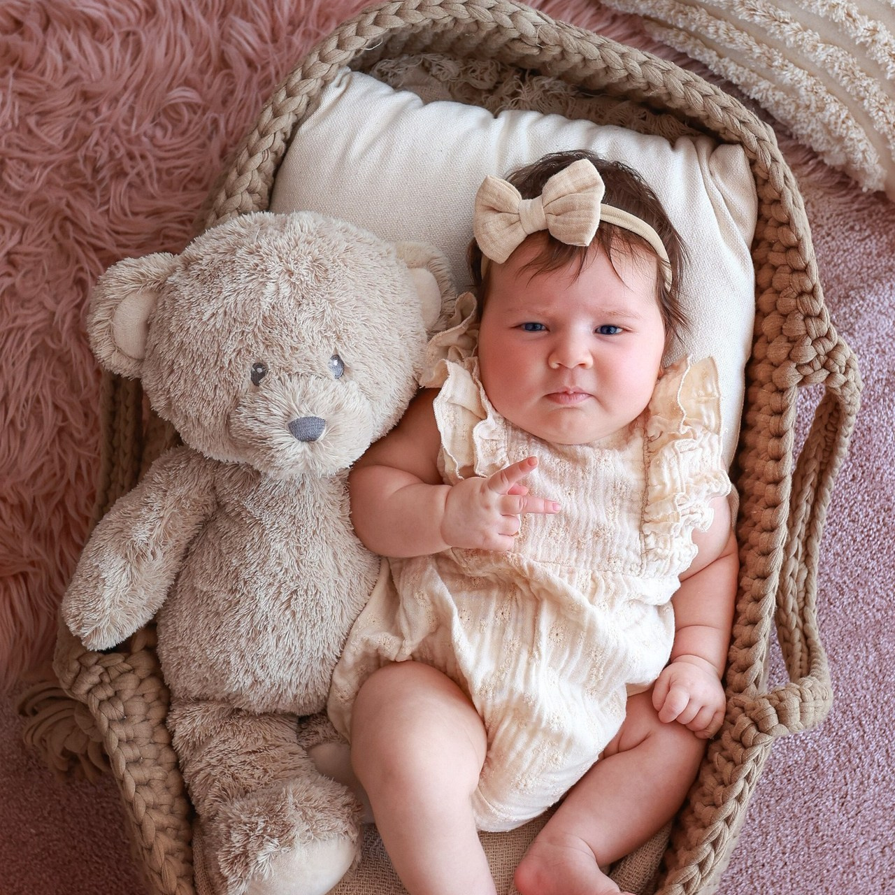 Testimonials. Daria Dmitrieva Newborn Photographer in Serbia
