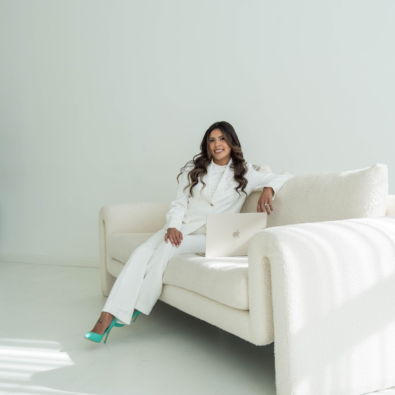 Wedding Photography Reviews – Upstate New York Couples. Wedding photography and Wedding Social Media Content in Upstate New York Gosocialwedding