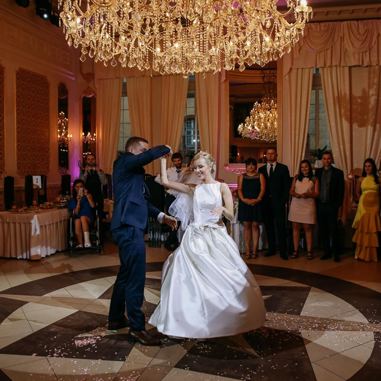 OPINIE • Szpakowicz-studio.pl - Fotograf Aleksander Szpakowicz. Fotograf Ślubny Warszawa - Sesje Biznesowe Rodzinne Eventy