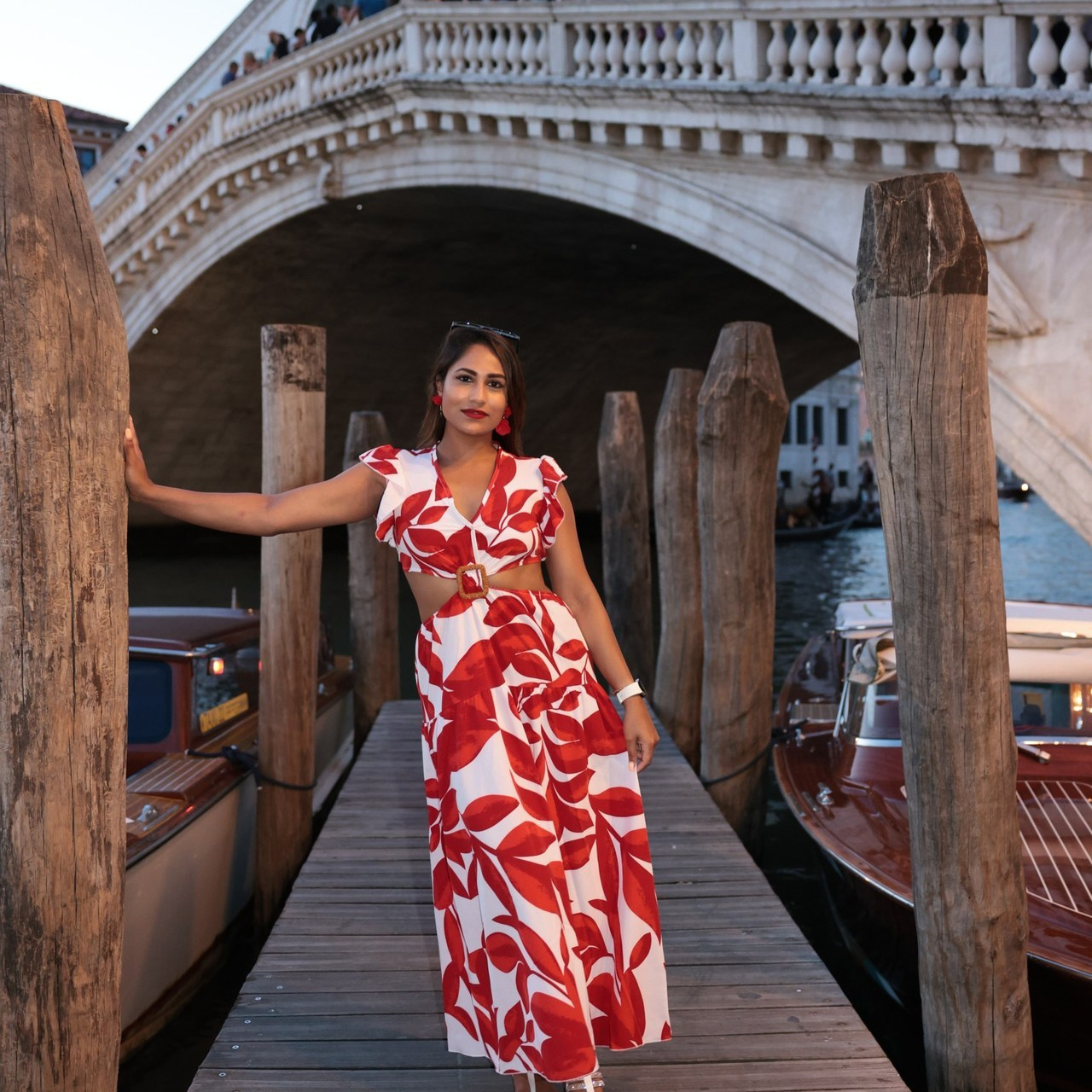 Customer reviews. Director — Photo & Video Paris