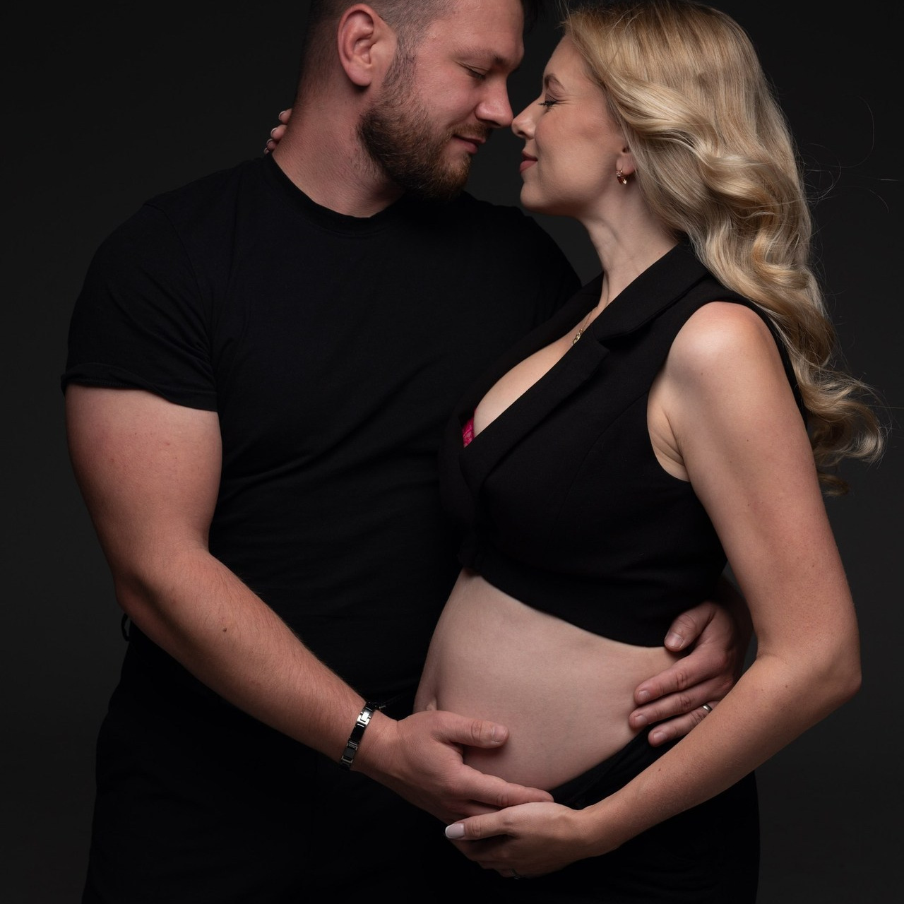 Recenzie. Krása tehotenstva v objektíve — Maria Milosovic, tehotenská fotografka