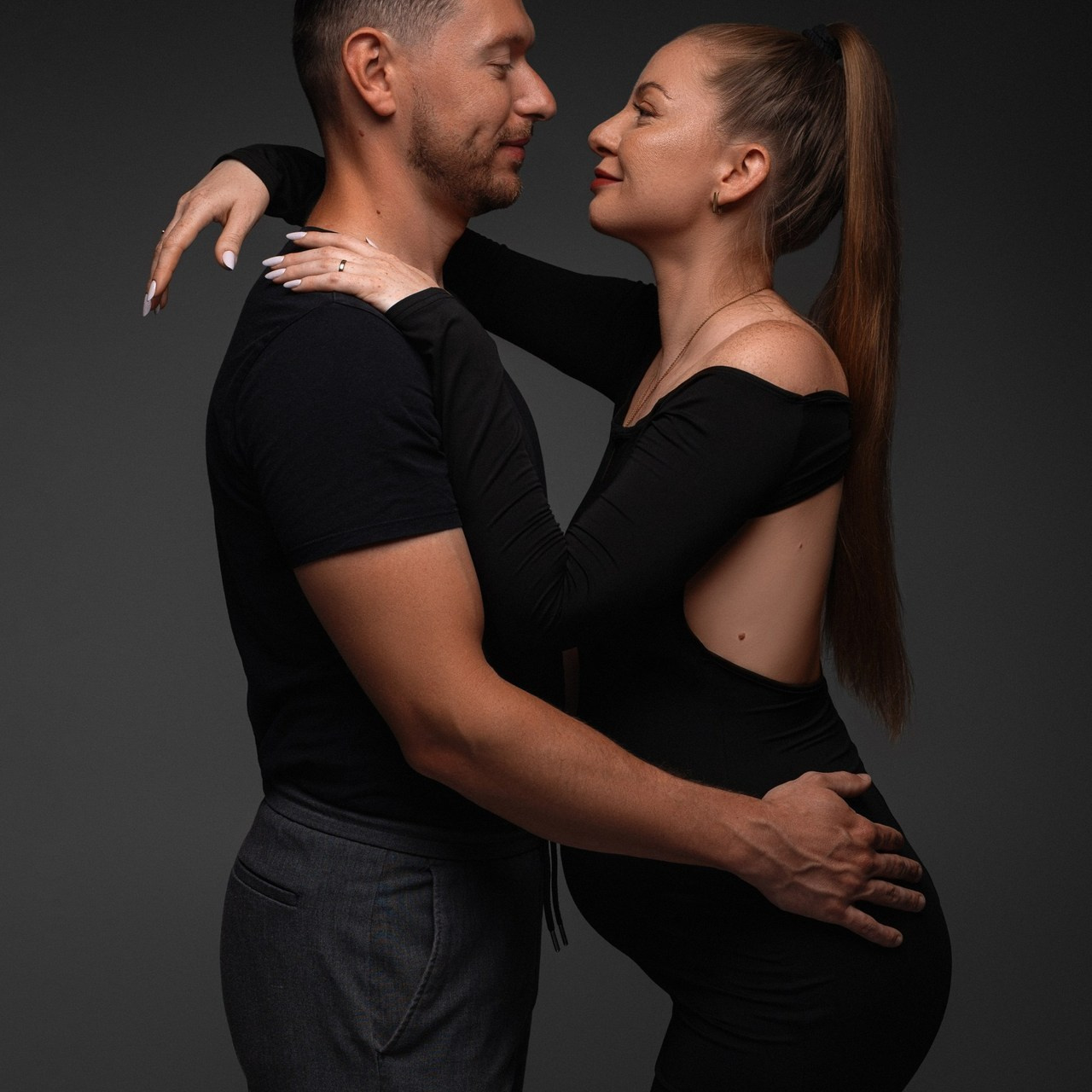 Recenzie. Krása tehotenstva v objektíve — Maria Milosovic, tehotenská fotografka