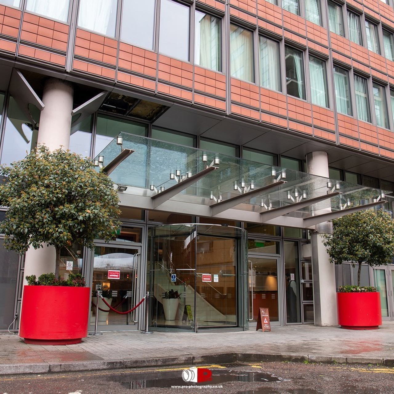 REVIEWS. Pro-Photography