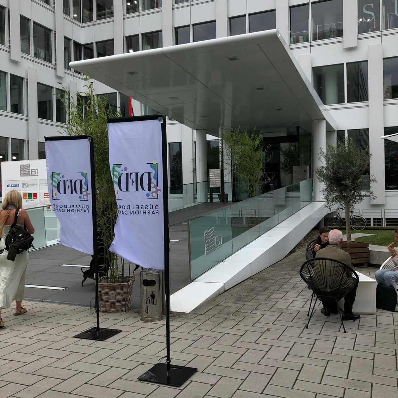 MESSE SUPRIME DÜSSELDORF