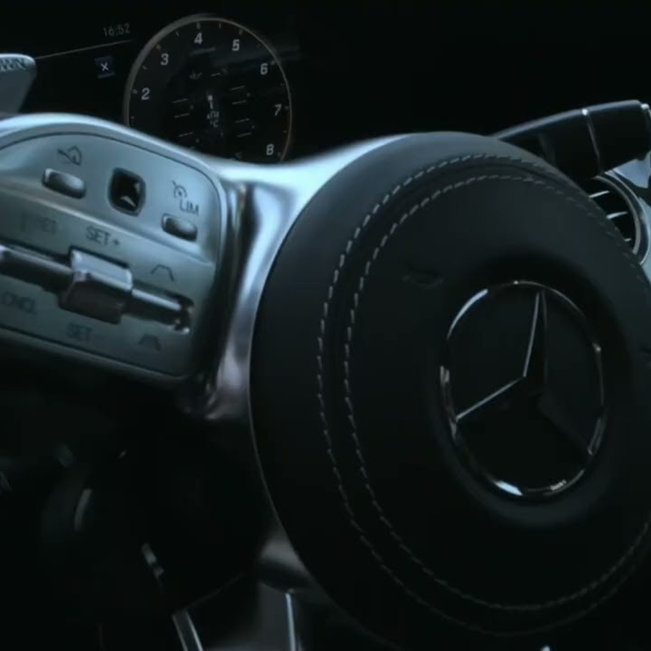 Ремонт сколов и трещин защитная пленка Кишинев. Мастер Детейлинга / Автосервис / Ремонт Кузова PDR / Кишинёв