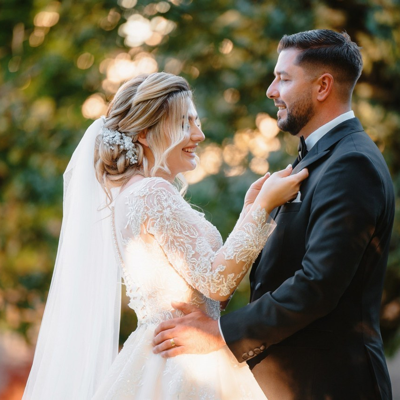 Reviews. Laurentiu Stefan StoryTeller