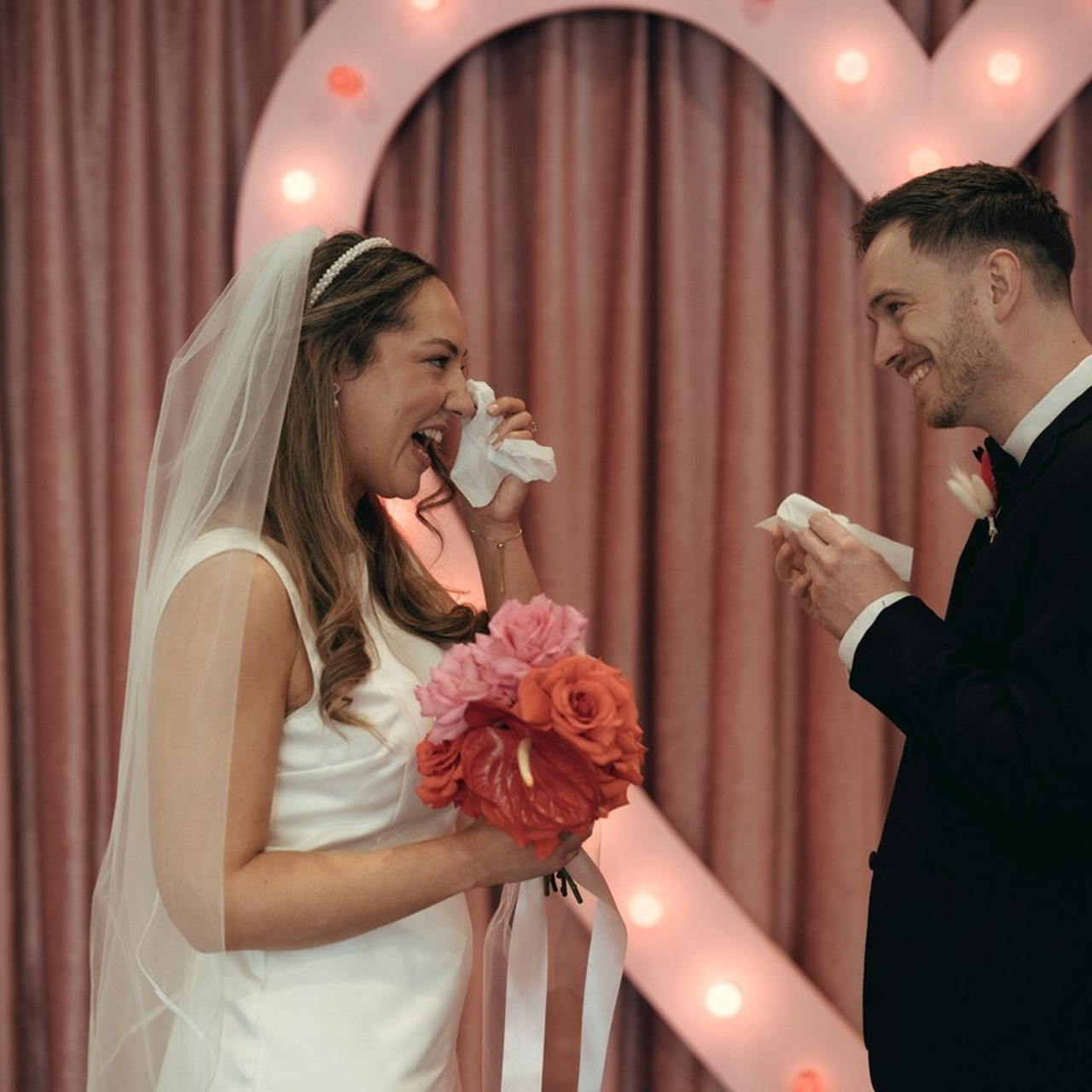 Testimonials. Wedding & elopement photographer Viktoriya Kravtsov. Las Vegas