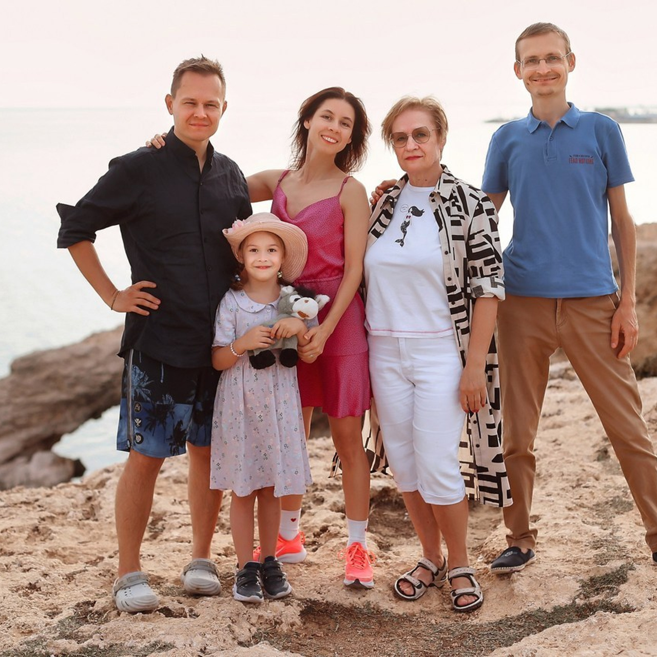 Κριτικές. Αρχική