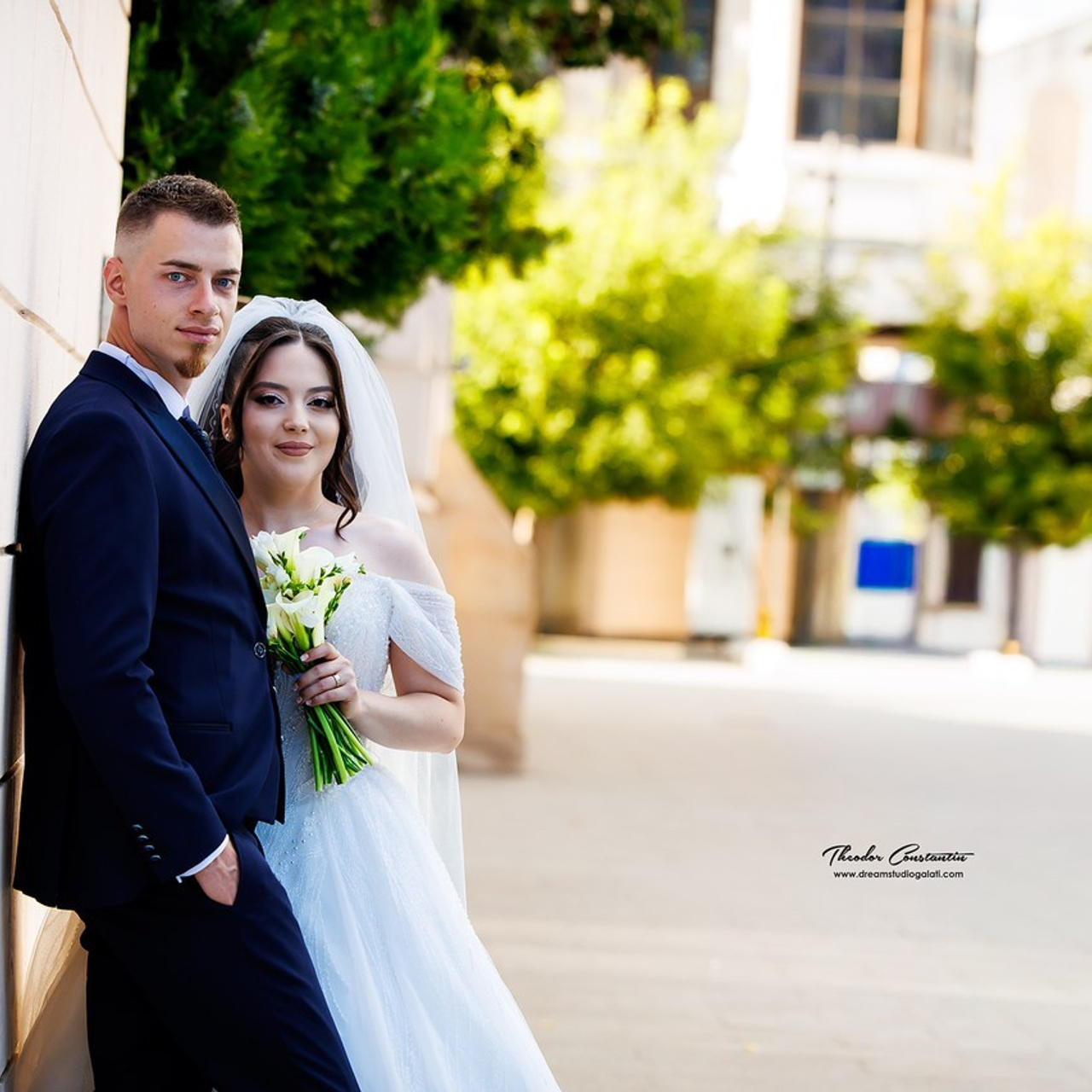 Recenzii Website. Dream Studio Galați – ședințe foto profesionale pentru familie, portrete și evenimente