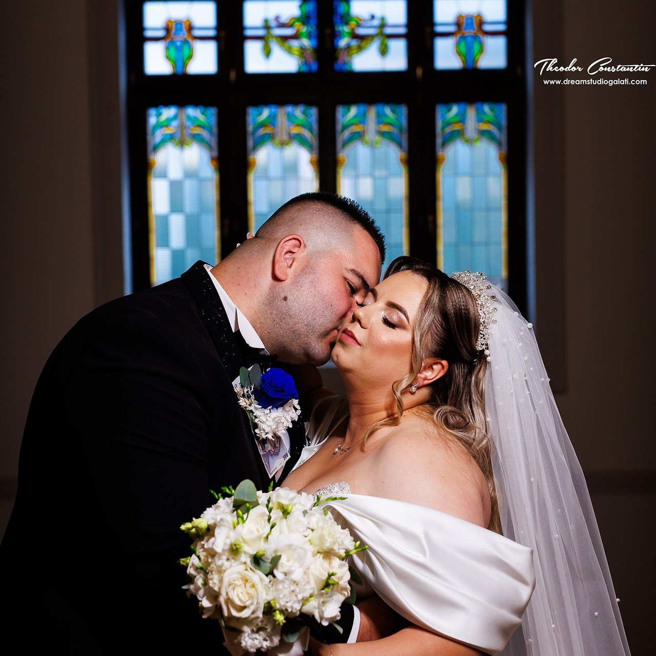 Recenzii Website. Dream Studio Galați – ședințe foto profesionale pentru familie, portrete și evenimente