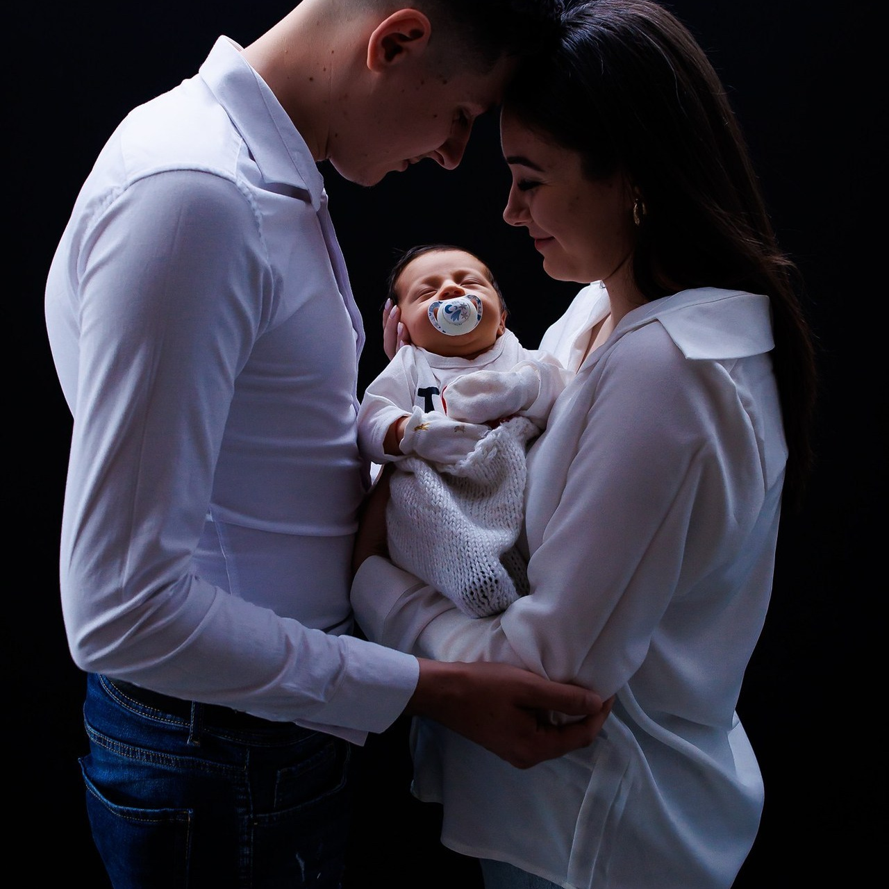 Recenzii Website. Dream Studio Galați – ședințe foto profesionale pentru familie, portrete și evenimente