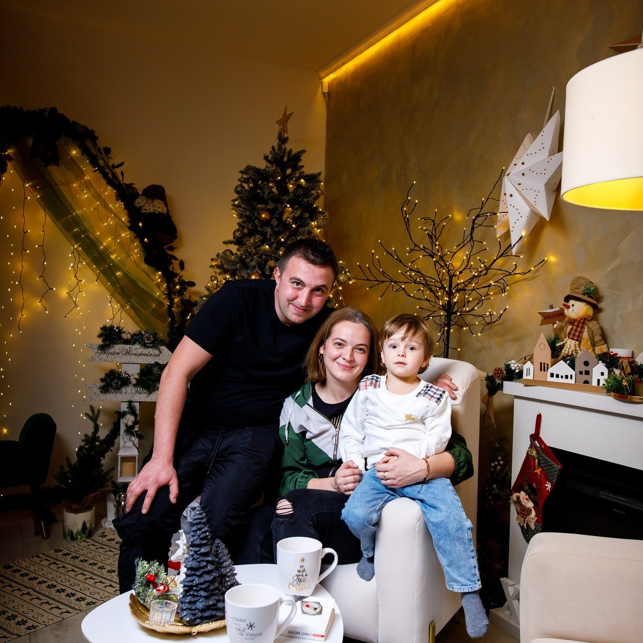 Recenzii Website. Dream Studio Galați – ședințe foto profesionale pentru familie, portrete și evenimente