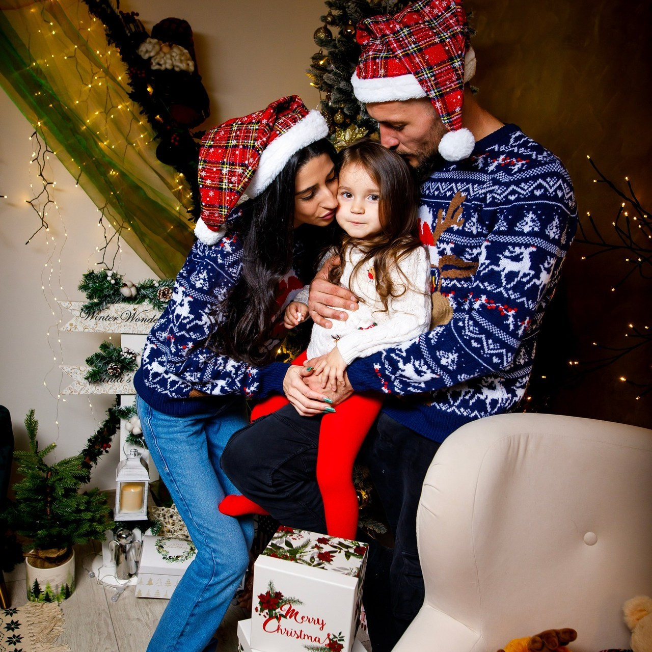 Recenzii Website. Dream Studio Galați – ședințe foto profesionale pentru familie, portrete și evenimente