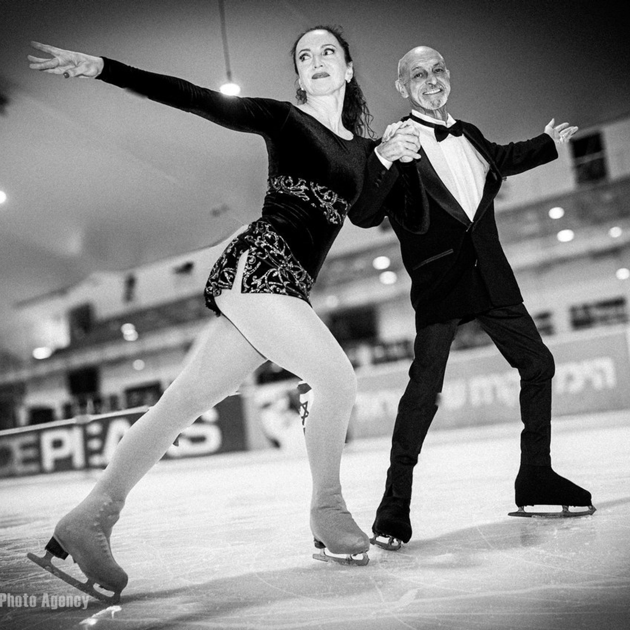 Client Feedback – Maxim Polak Photography. Middle East Photo Agency — Photography & Event Magnets — סוכנות צילום והדפסת מגנטים לאירועים