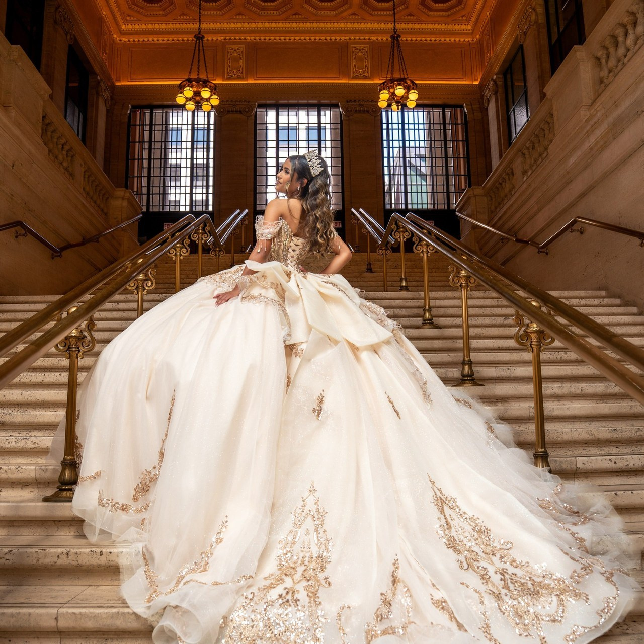 Testimonios. Quinceañera y Bodas