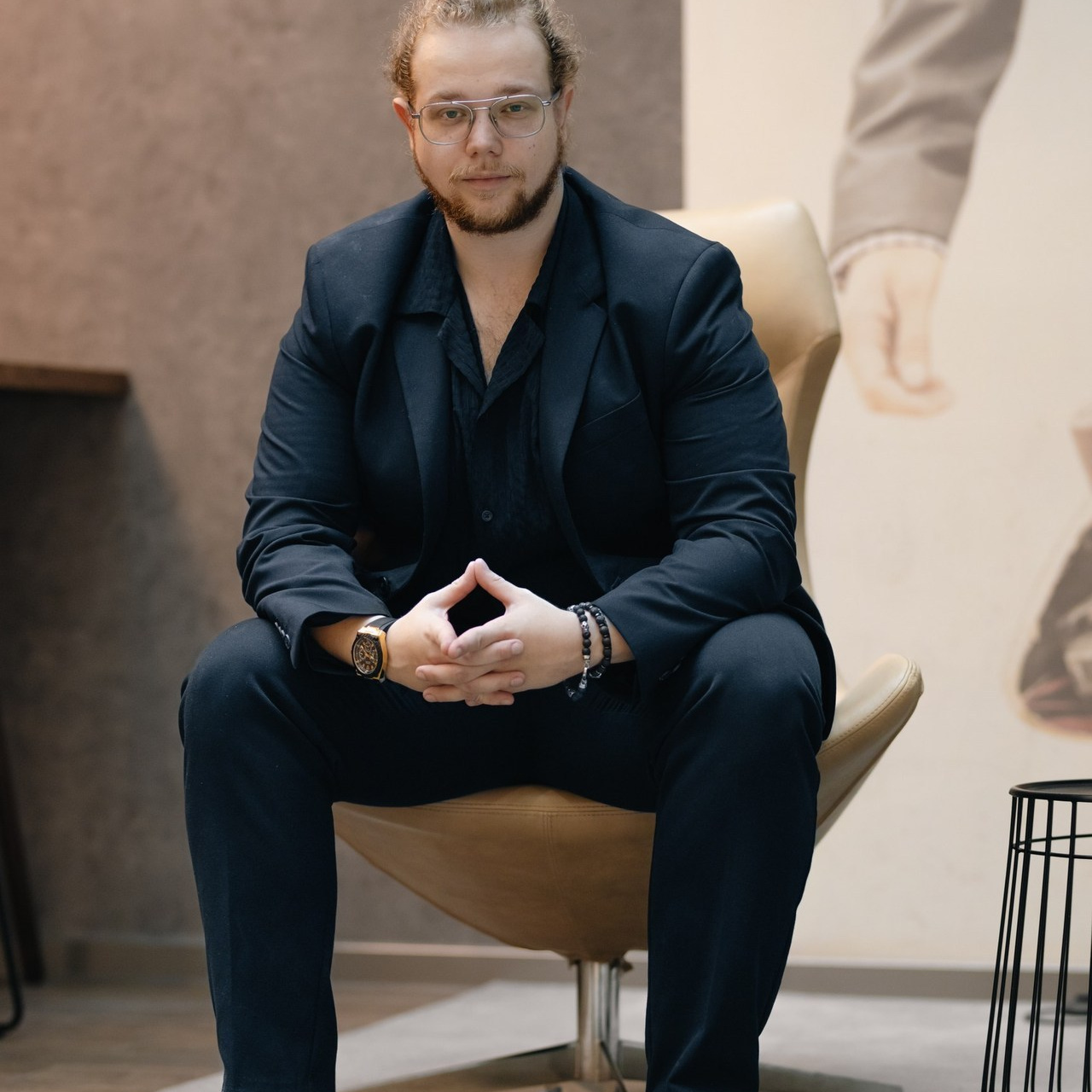 Review. Dana Lišková — Empathetic Photographer | Introspective Artist |Neurodivergent Coach | Founder of Artepy.cz