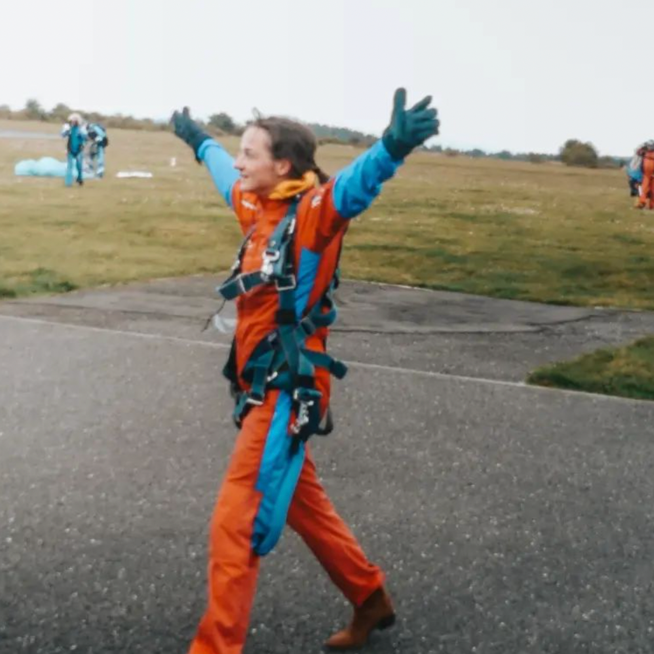 ABOUT. Dana Lišková — Empathetic Photographer | Introspective Artist |Neurodivergent Coach | Founder of Artepy.cz