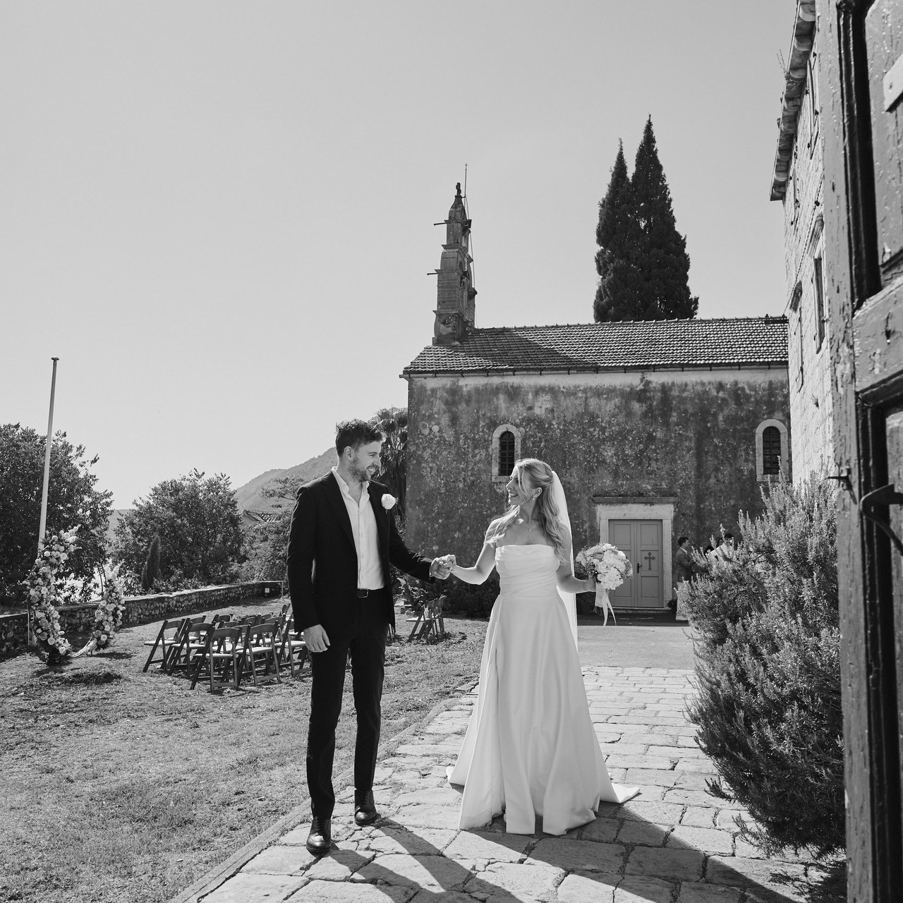 Switzerland-Austria-Croatia-Montenegro wedding photographer and videographer Yannia weddings