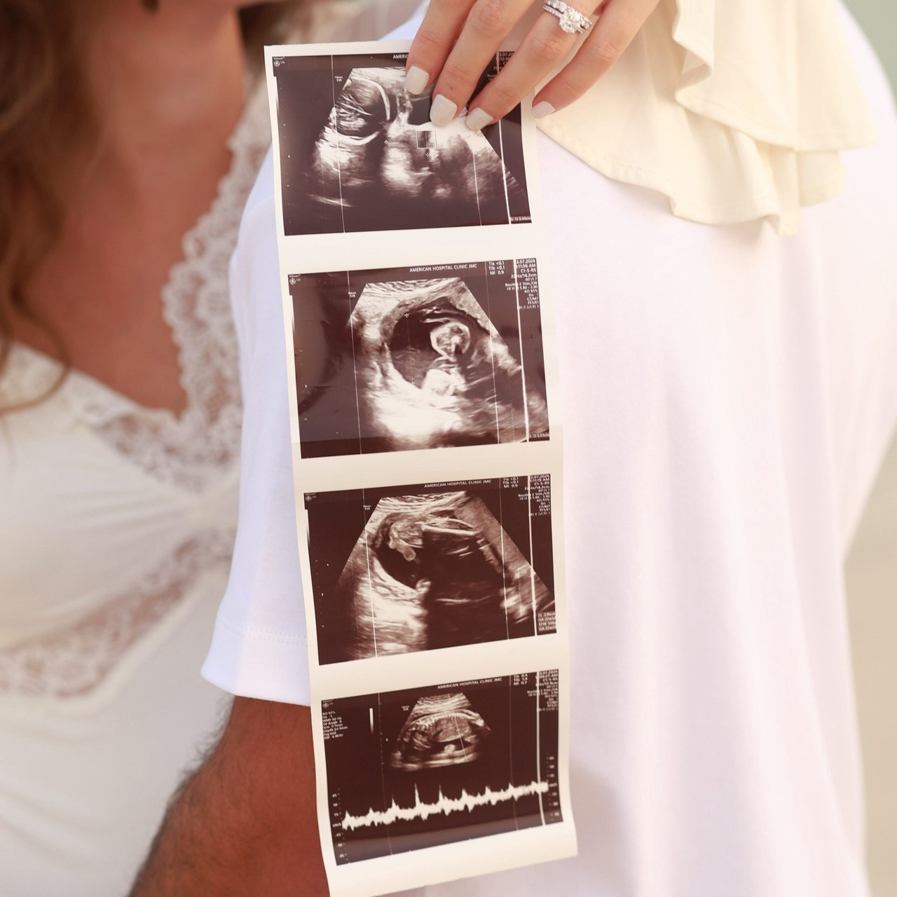 REVIEWS. Couple, Maternity & Family Photographer in Dubai, UAE & Worldwide