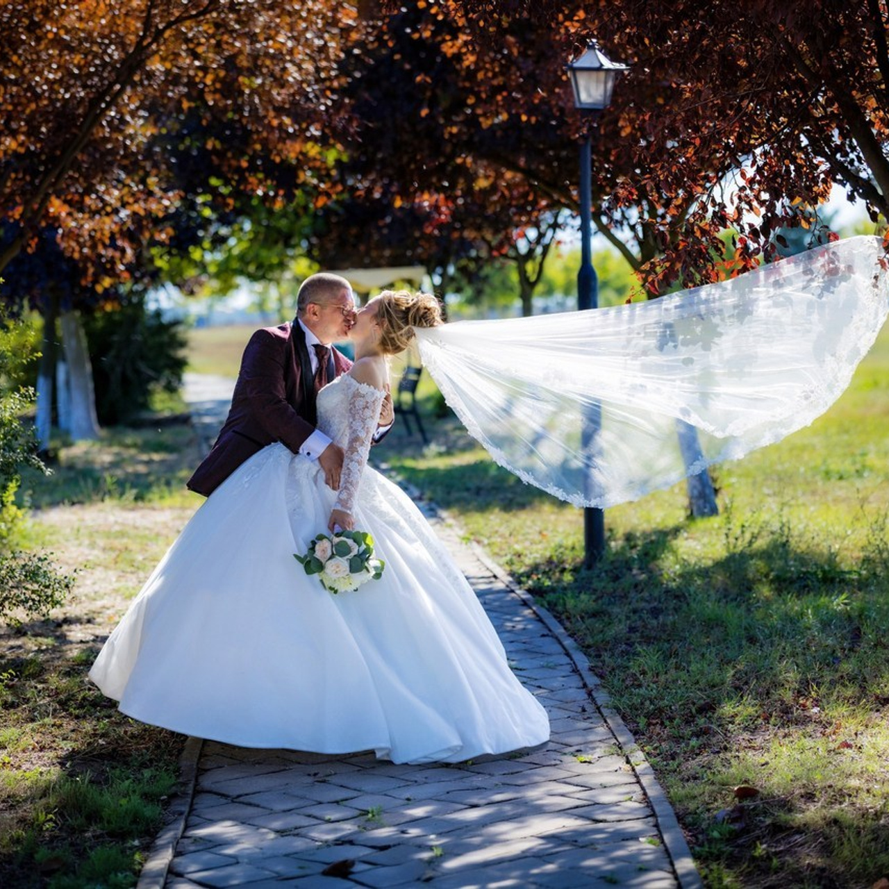 RECENZII. Fotograf Nuntă Constanța - Moments by Gub