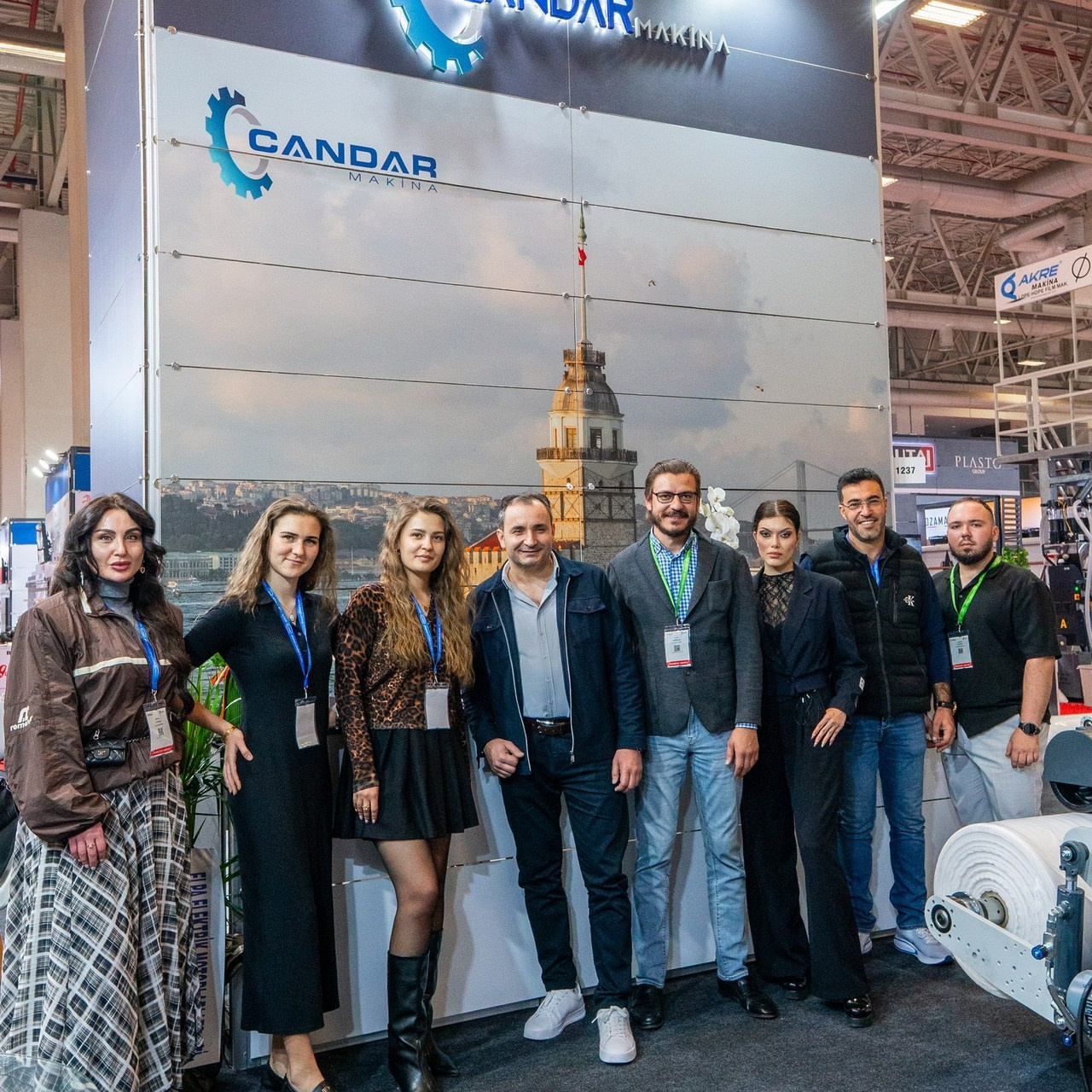 Фотосессия в Стамбуле. Фотограф в Стамбуле. Лайфстайл фотограф в Стамбуле Анатолий. Фотосессии на крышах с чайками