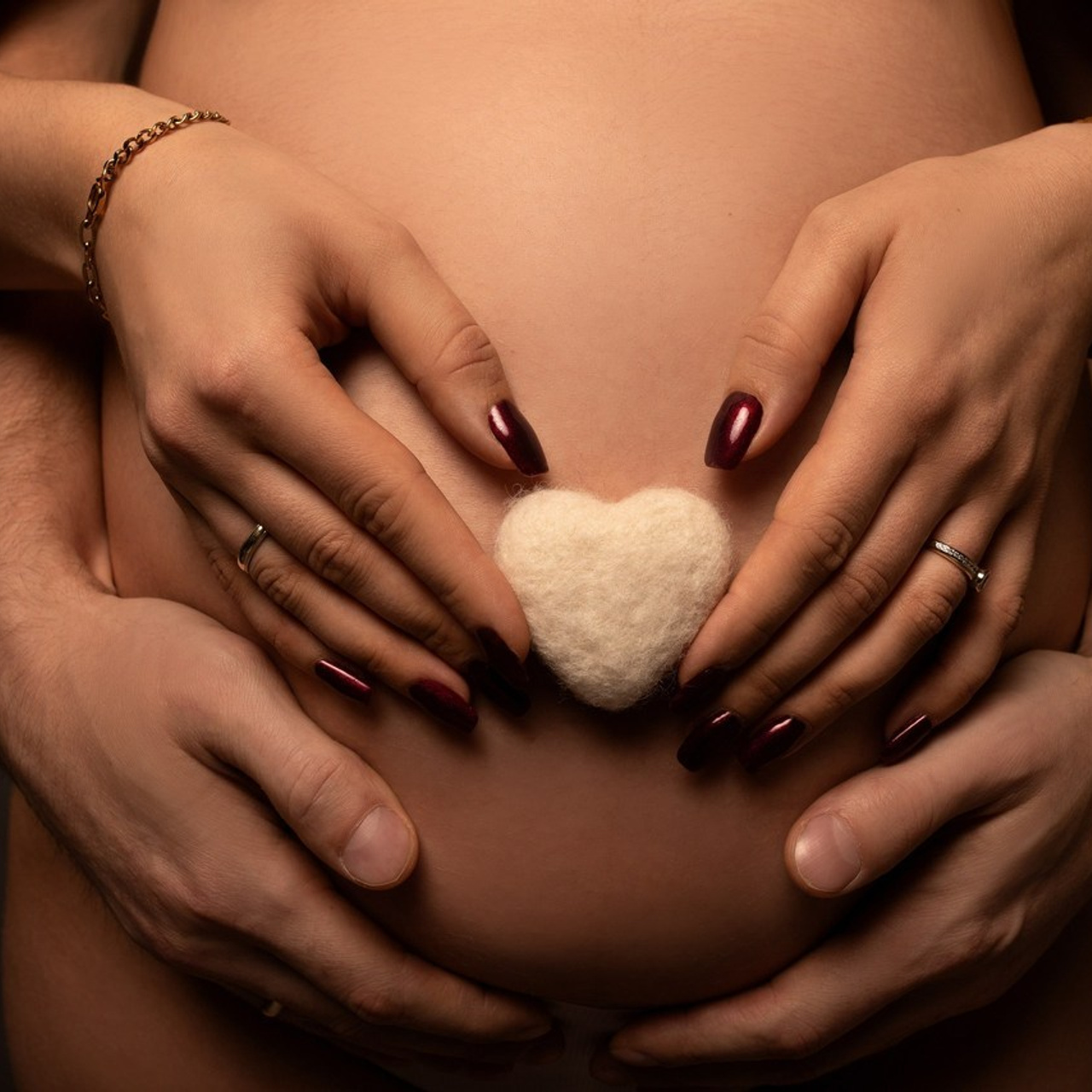 BEWERTUNGEN. Neugeboren und Babybauchfotoshooting in Cloppenburg