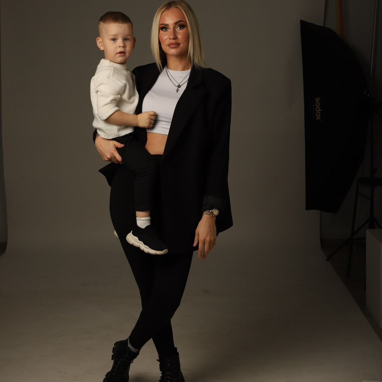 BEWERTUNGEN. Neugeboren und Babybauchfotoshooting in Cloppenburg