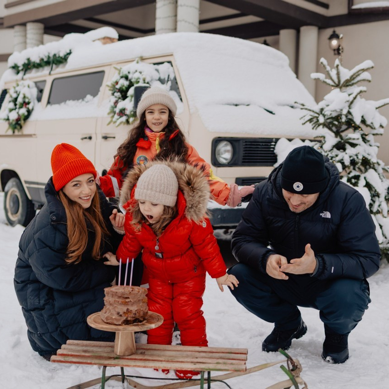 Testimonials. Fotograf de nunta — documenting your love story with a touch of editorial — wedding photographer