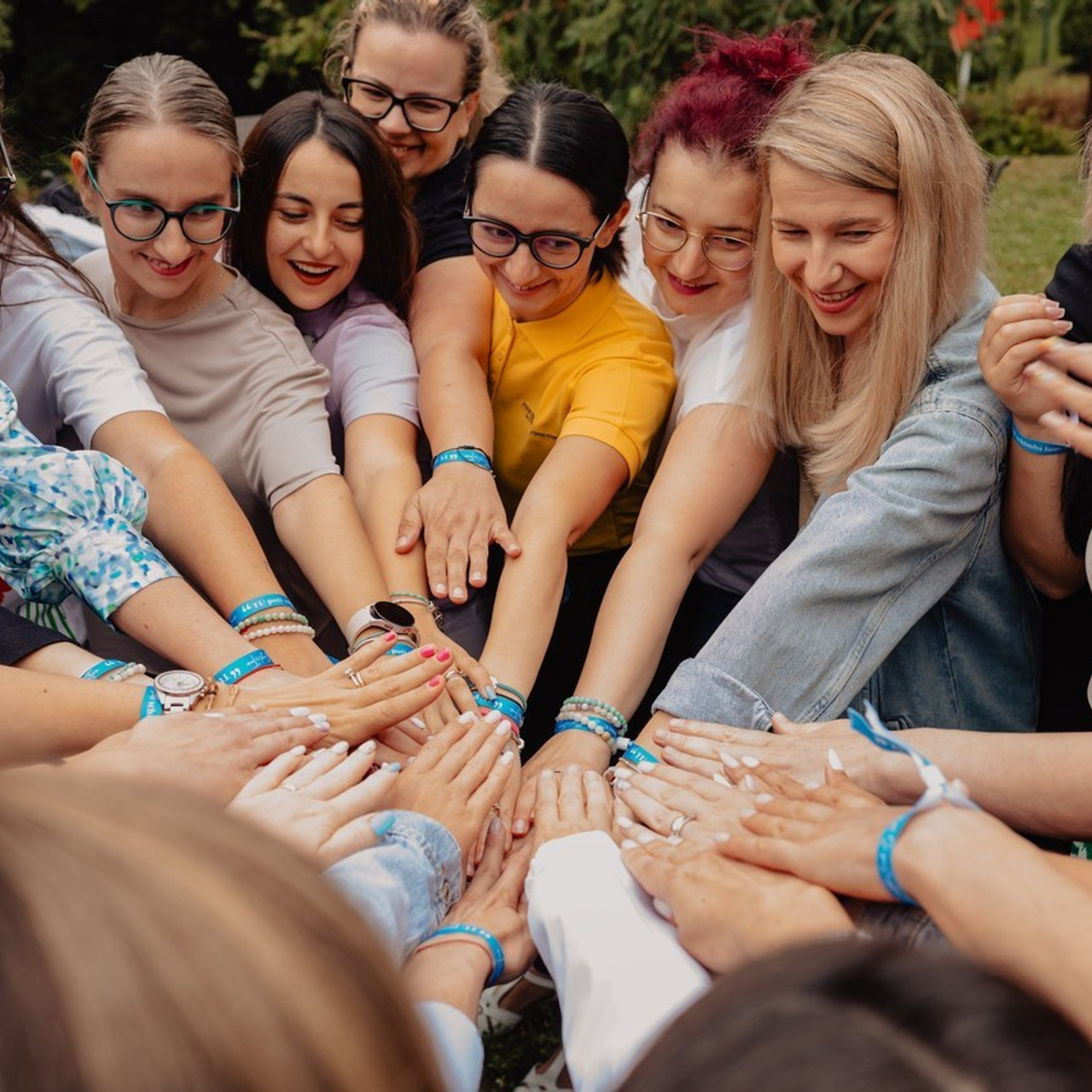 Testimonials. Fotograf de nunta — documenting your love story with a touch of editorial — wedding photographer