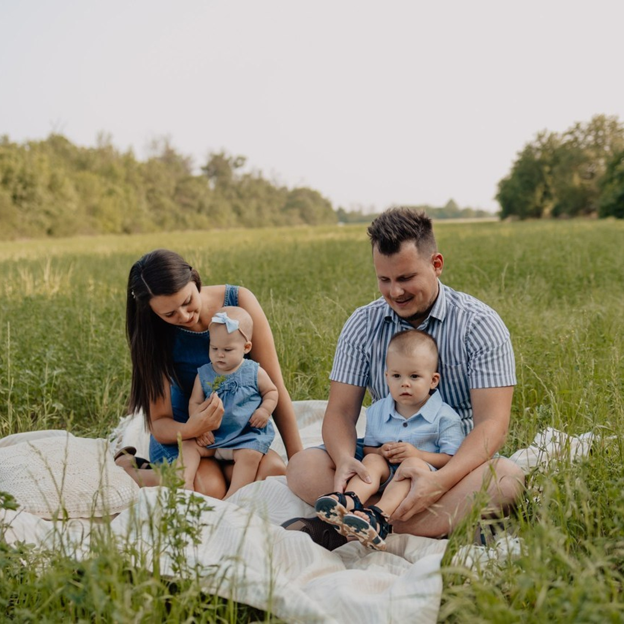 Testimonials. Fotograf de nunta — documenting your love story with a touch of editorial — wedding photographer