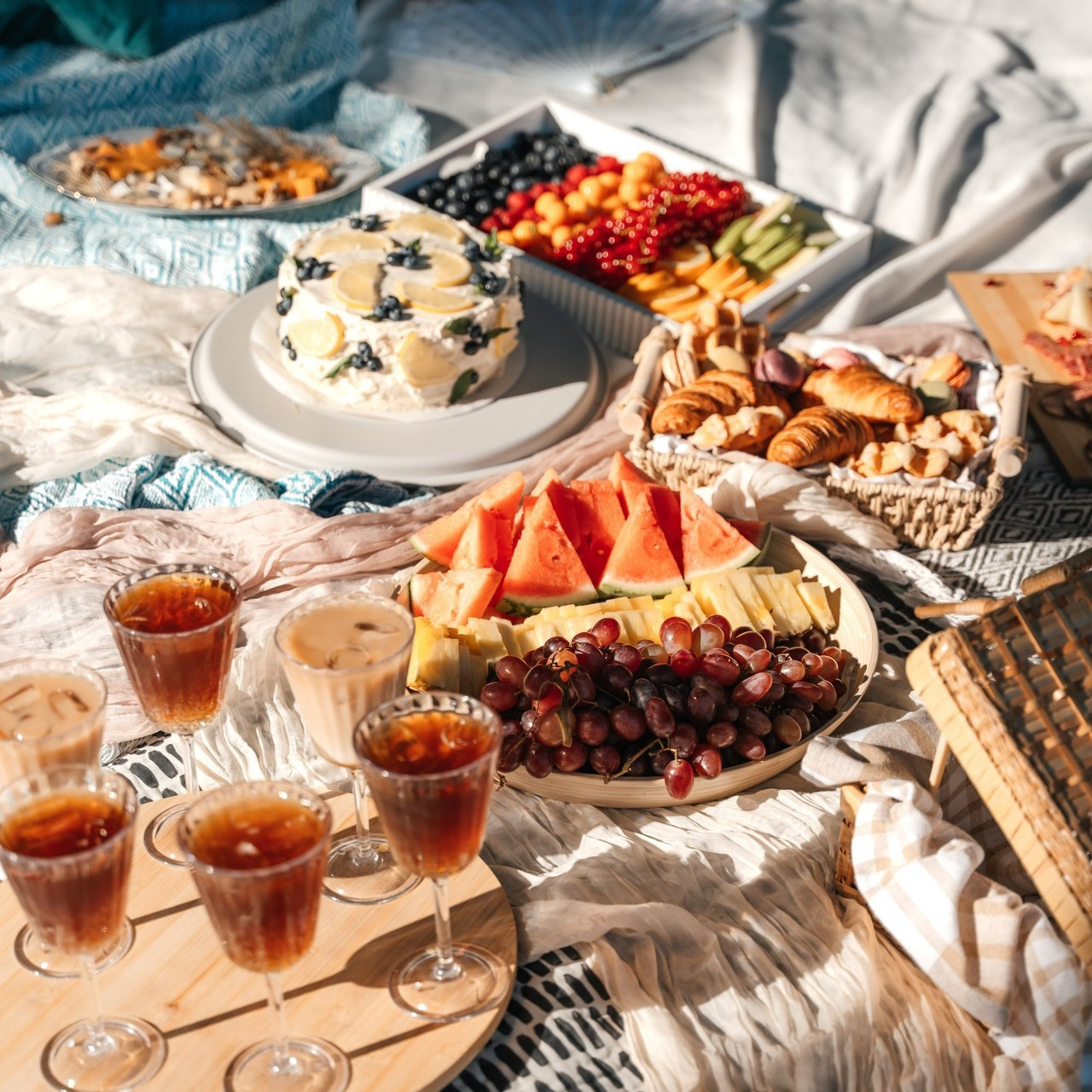 Feedbacks. Elena Seewald