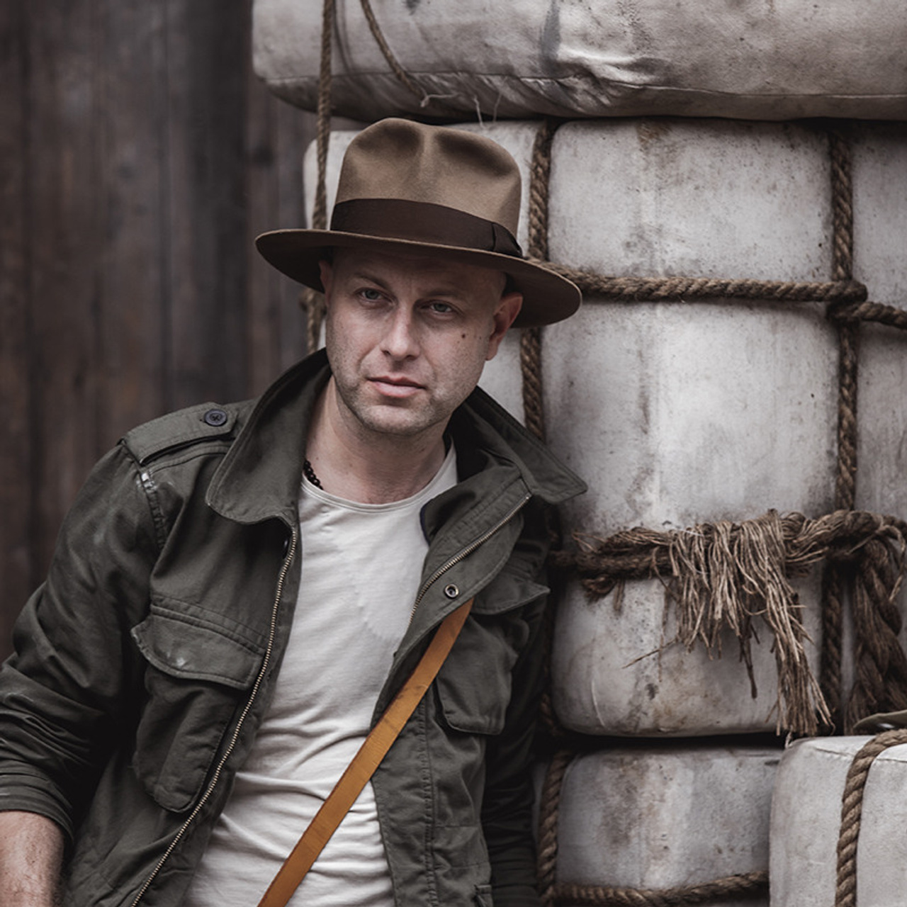 Австралийский блогер в шанхайской киностудии. Без ретуши