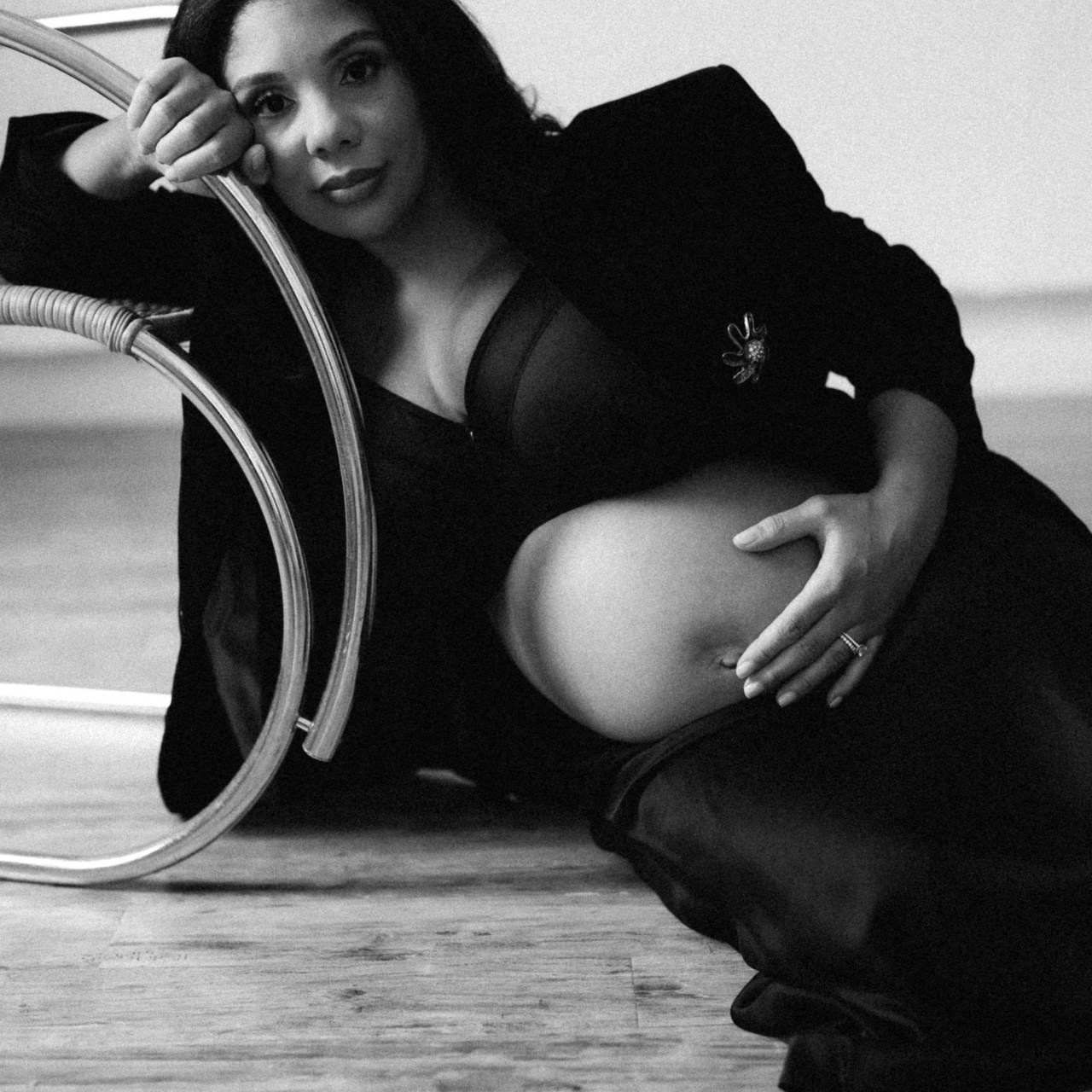 Testimonials. Modern maternity photographer in Long Island New York