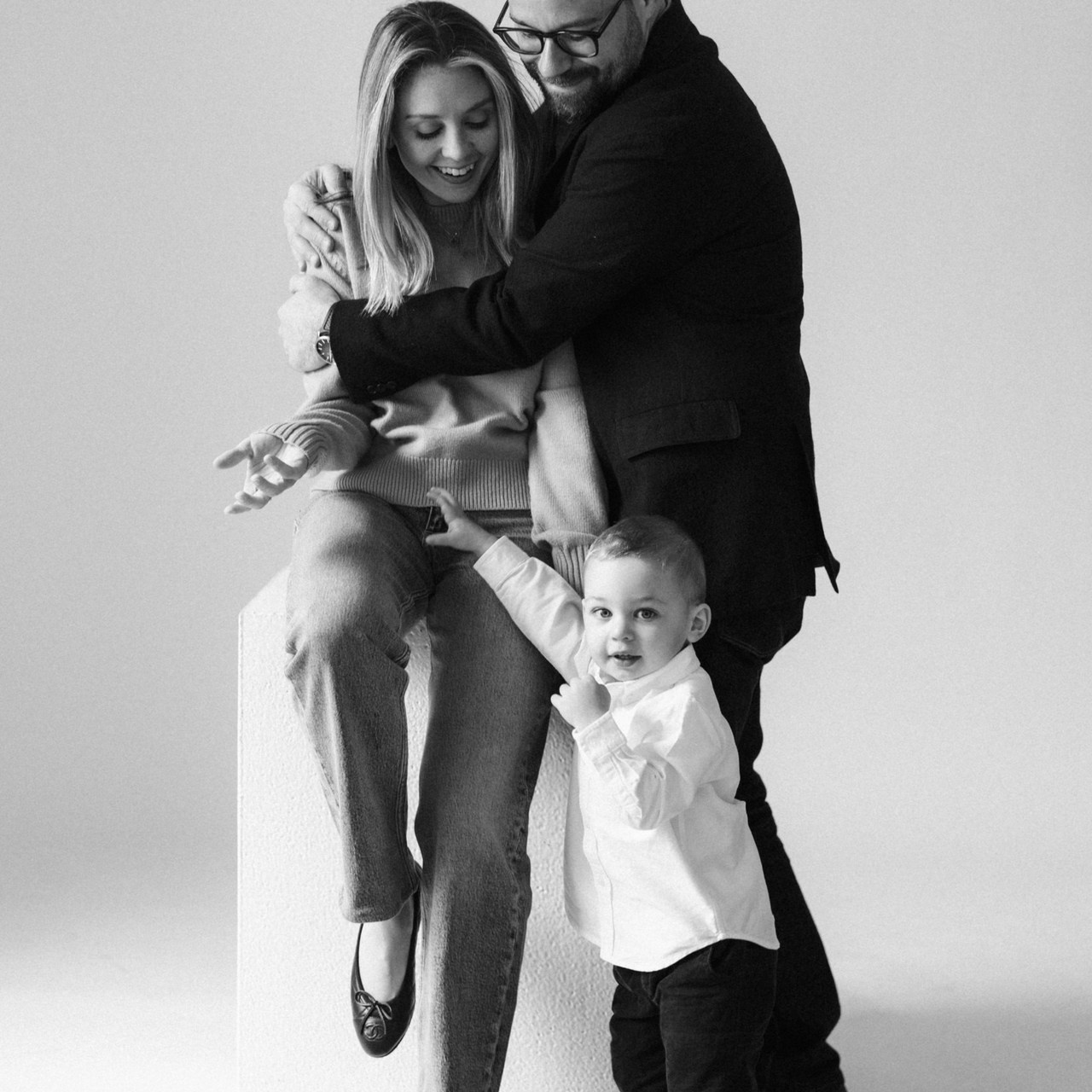 Testimonials. Modern maternity photographer in Long Island New York