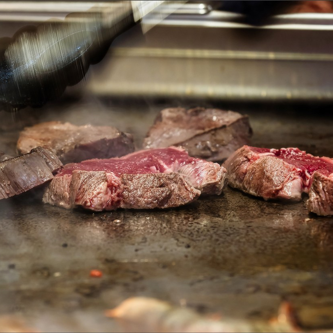 Nouvel An dans un restaurant Manicook. Photographe à Strasbourg | Portraits, Studio, Enfants, Événements