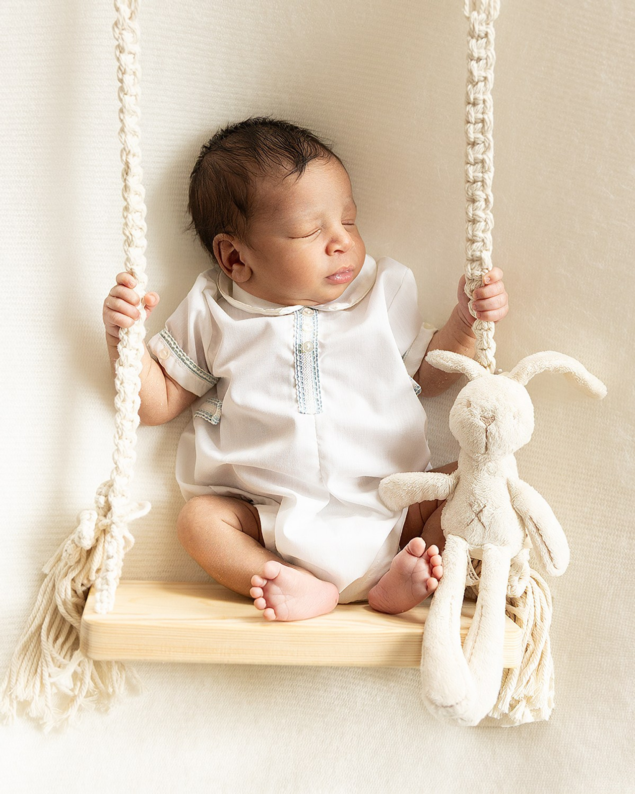 Mommy, Daddy & Baby Session