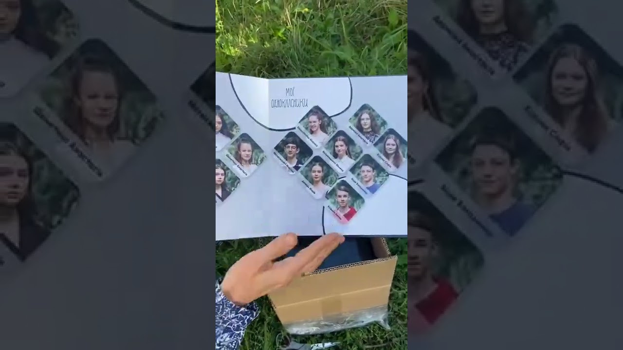 Album di classe della scuola superiore. Fotografa ritrattista Olga Ferrara Bologna Padova