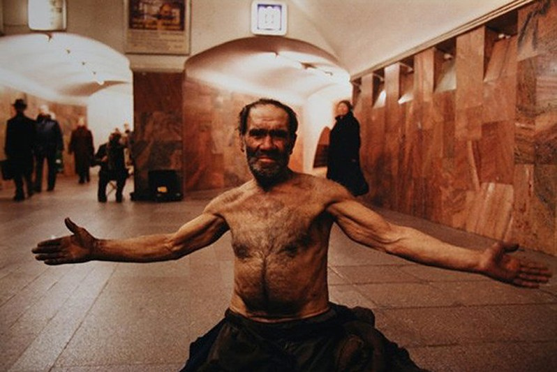 © Лида Литвинова / Марко Песарези. Без фотографии я бы давно умер