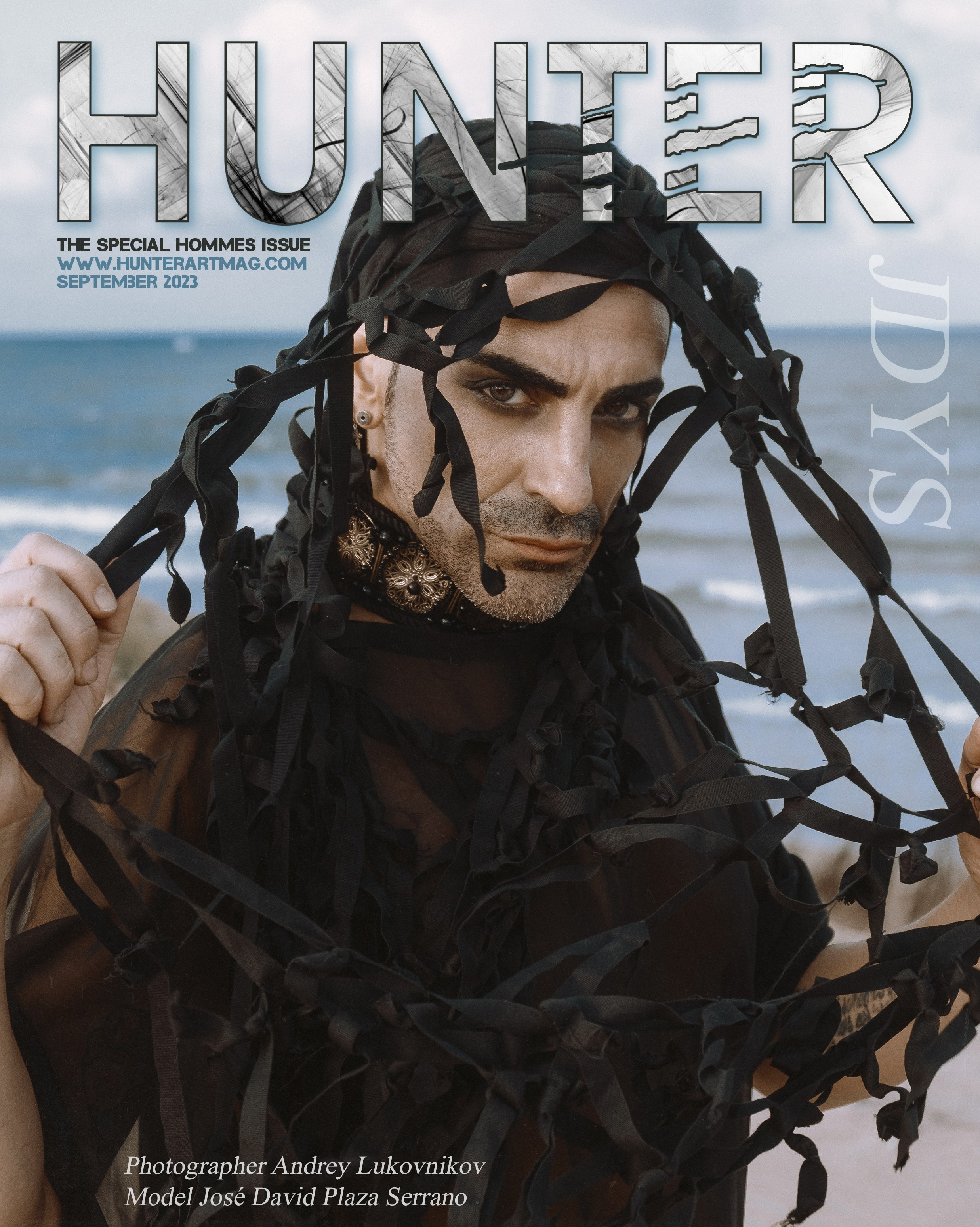 Portfolio photoshoot in the dunes of Alicante — creative images and unique outfits from the designer