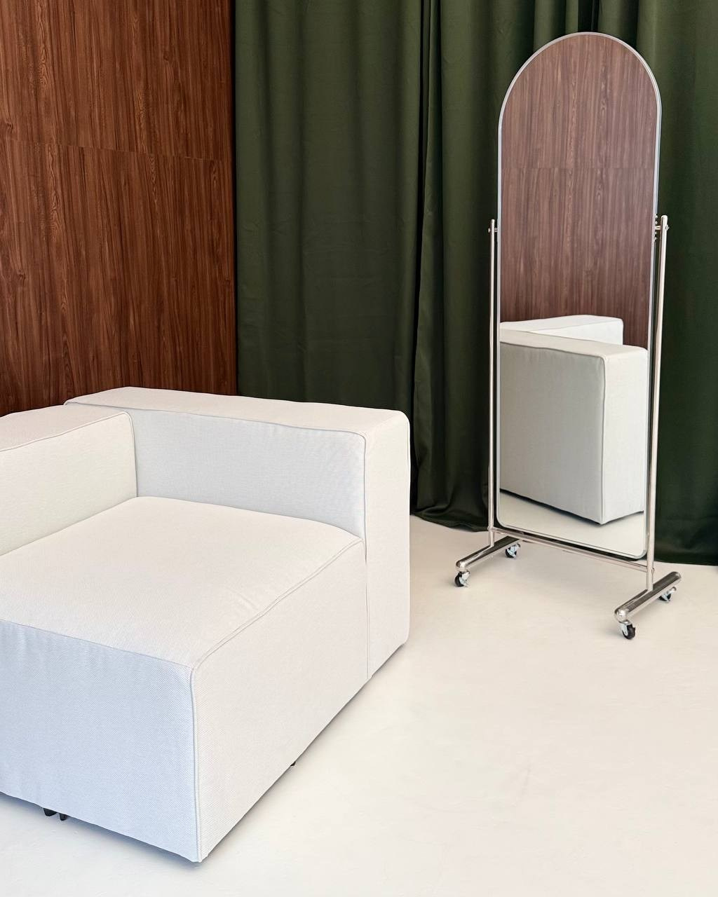 Equipment & Props. Photo studio Aesthetic Space. Rental studio from 1 hour