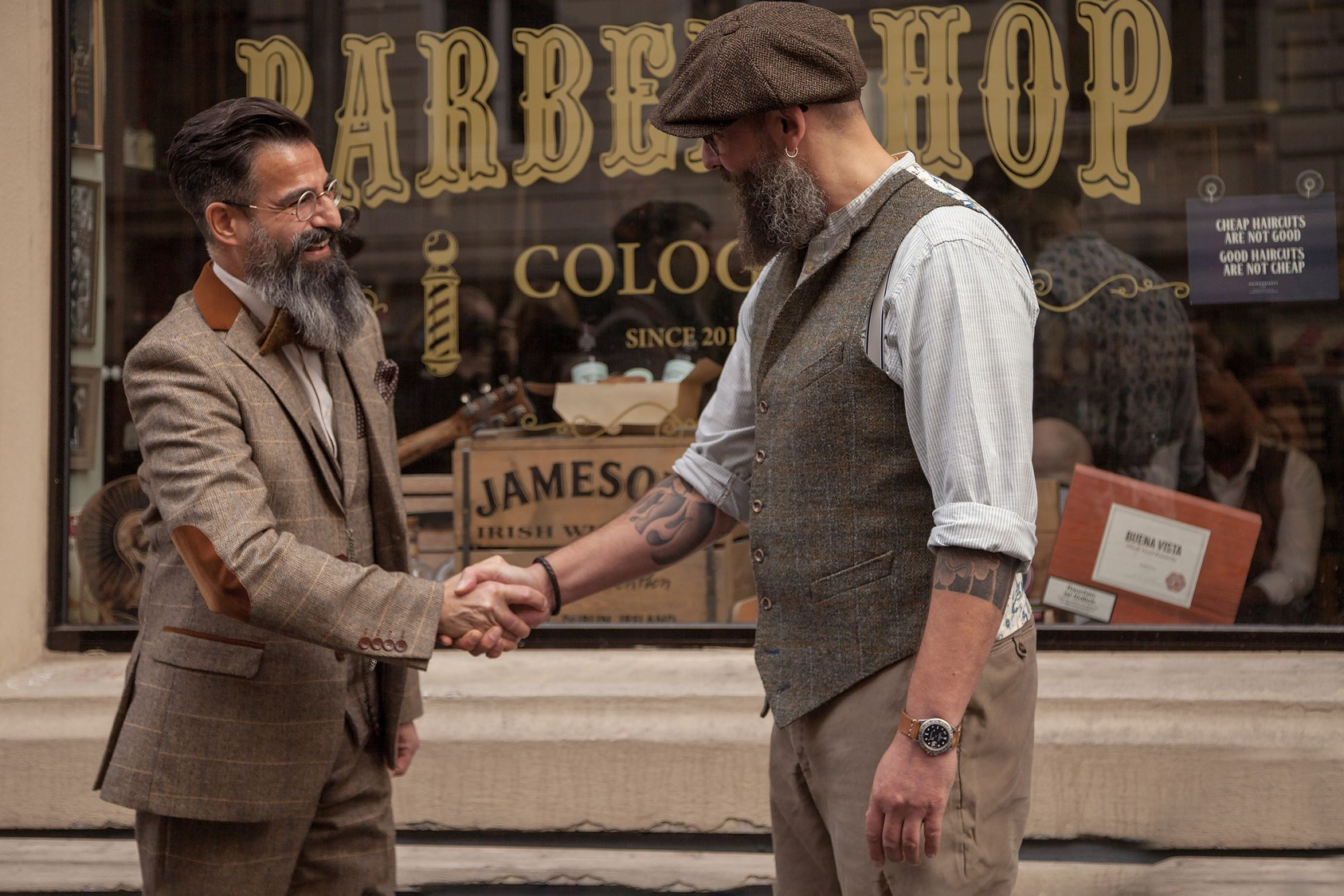 Modern brand photoshoot for entrepreneurs.