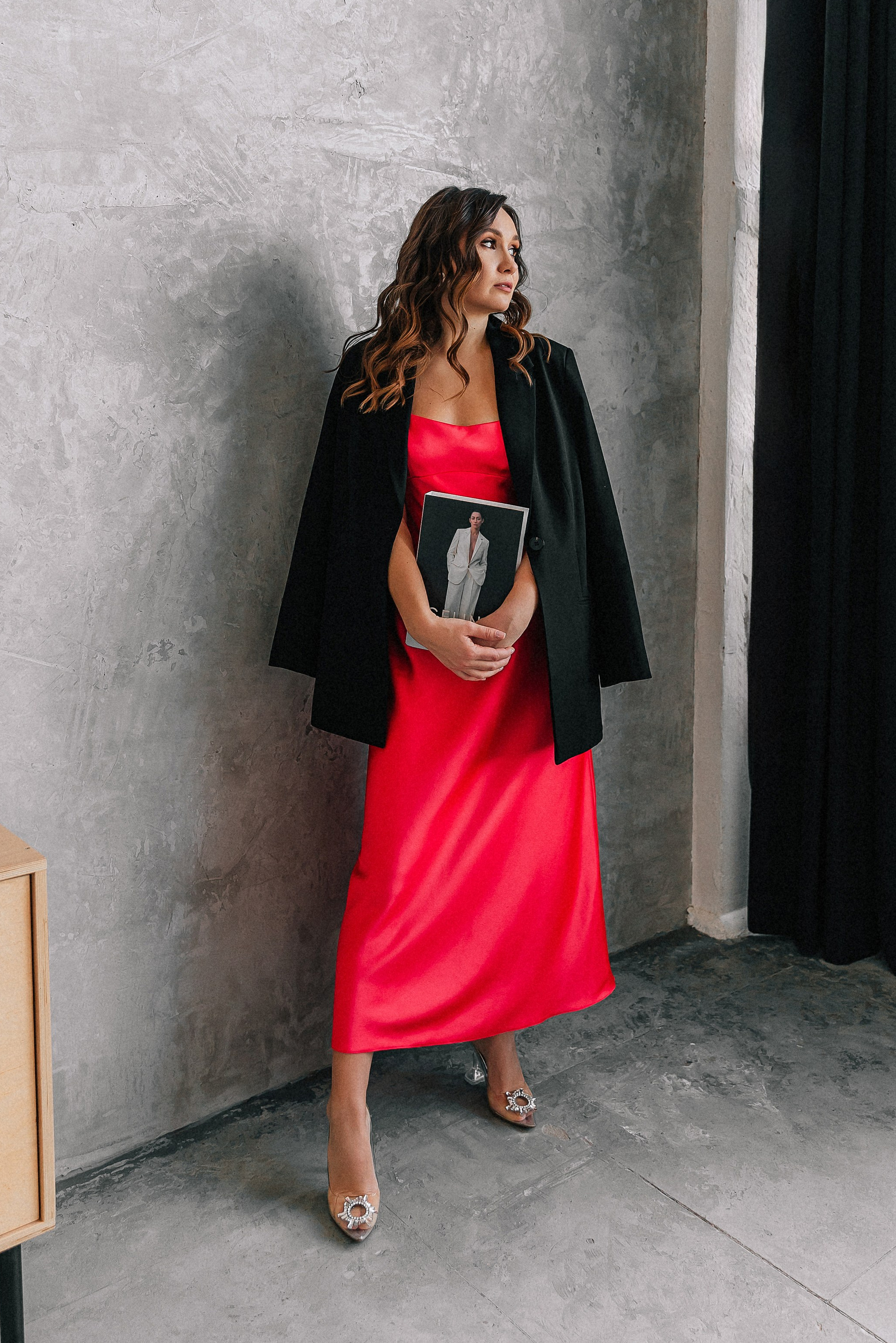 Contacts. Wedding and family photographer