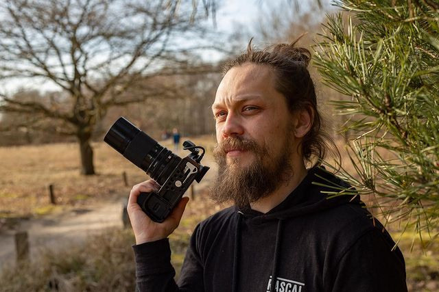 Kontakte. Dmitrii Lukinykh | Visuelles Storytelling & Cinematische Fotografie in Hamburg