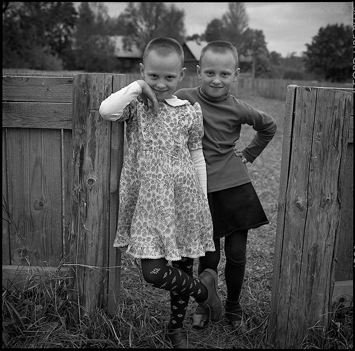 © Irina Chmyryova / Girls from the Outskirts. 12 photos about fragile femininity and elusive beauty