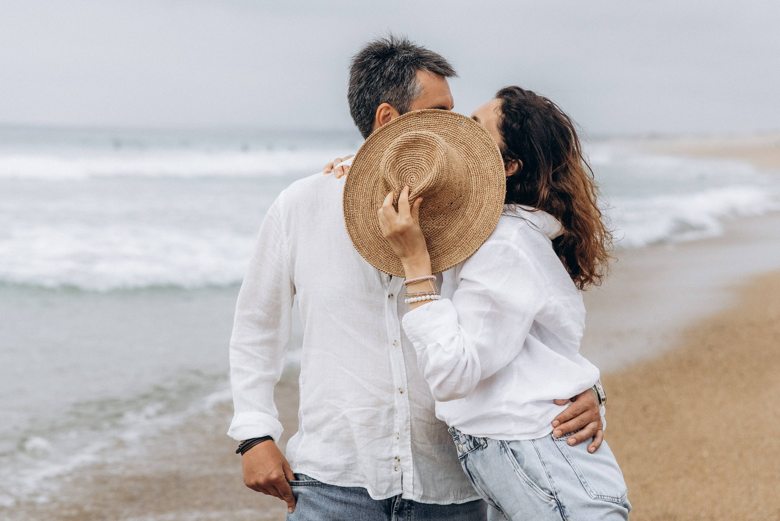 Séance engagement océan Sud-Ouest France | Photographe Biarritz. Eugénie Smirnova — Photographe à Toulouse et dans le Sud-Ouest