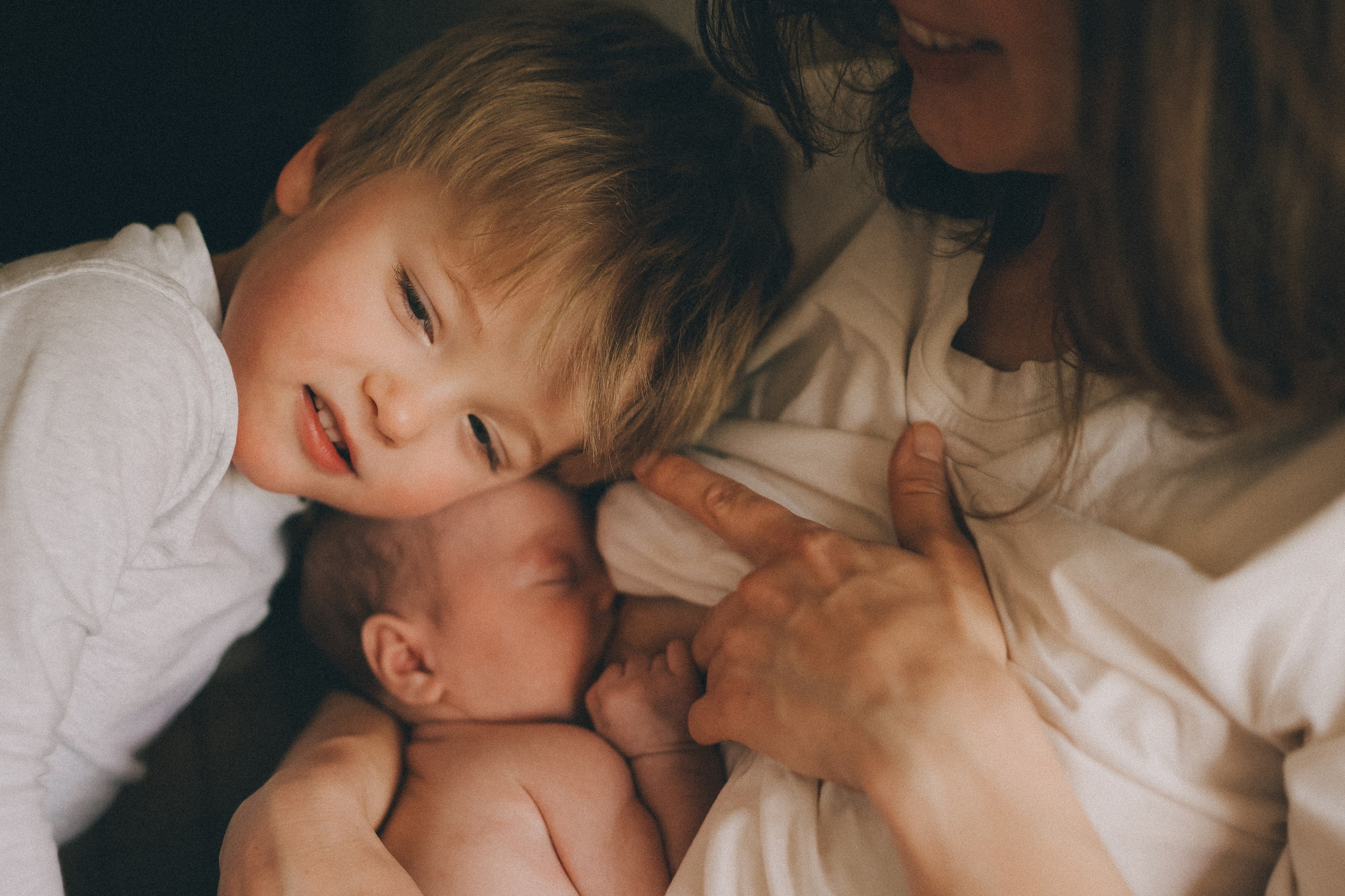 Maternity Photographer Solihull & Birmingham | Pregnancy Photos West Midlands | Irina Zoteeva. Irina Zoteeva | Photographer in Solihull & Birmingham | Family, Newborn, Boudoir & Wedding