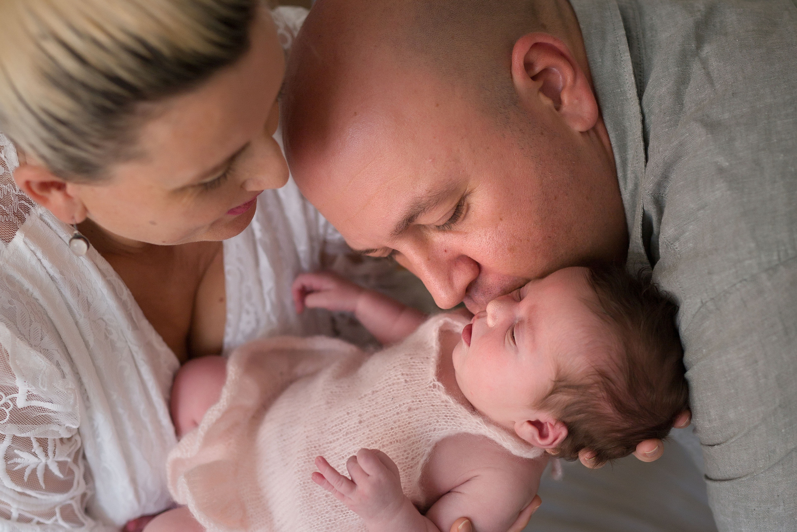 Family photoshoot 1800 kroner, up to 1.5 hours. Consultation, location selection, route planning Author’s photo processing, retouching of 100 photos"   Closed access to photos on a cloud drive. Flash drive with all processed photos in gift packaging 